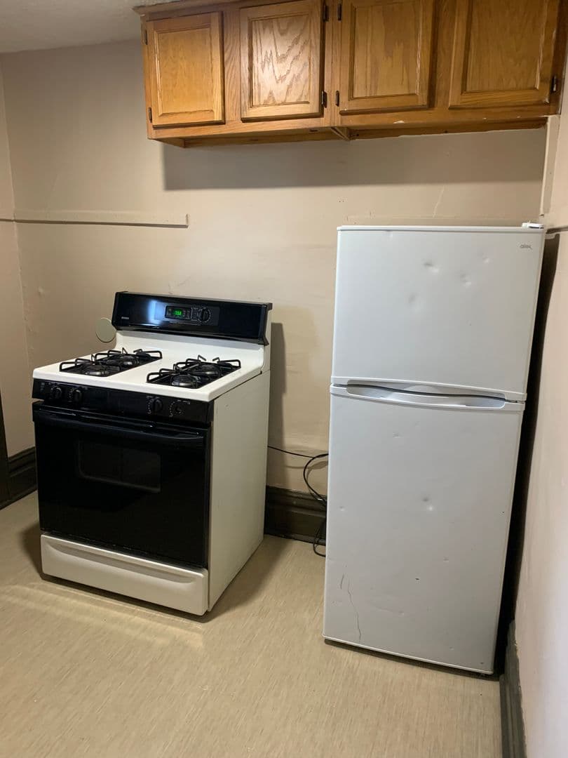 Parkersburg Apartment: 1314 Spring St