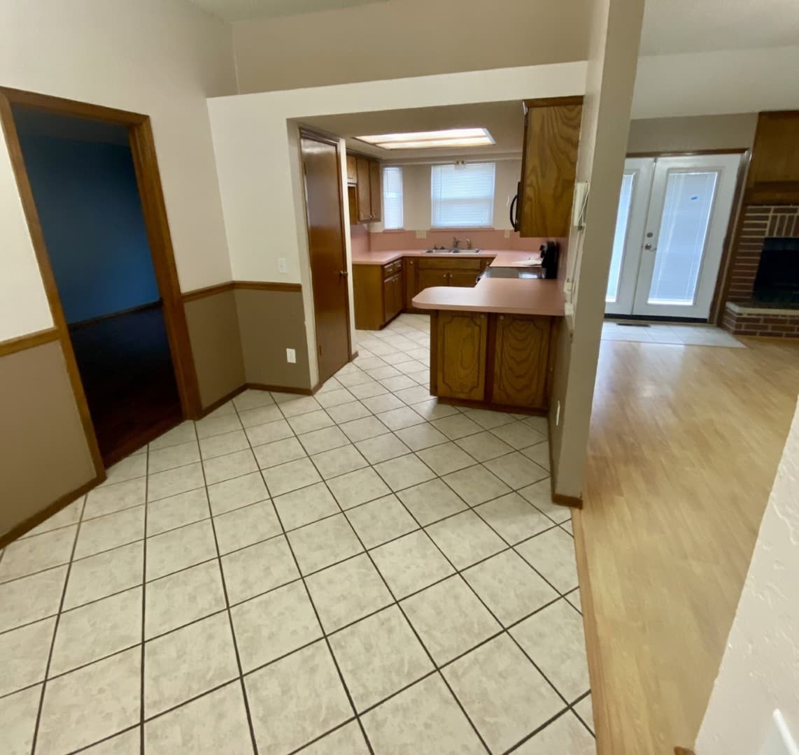 Edmond House: 1708 San Juan Ave