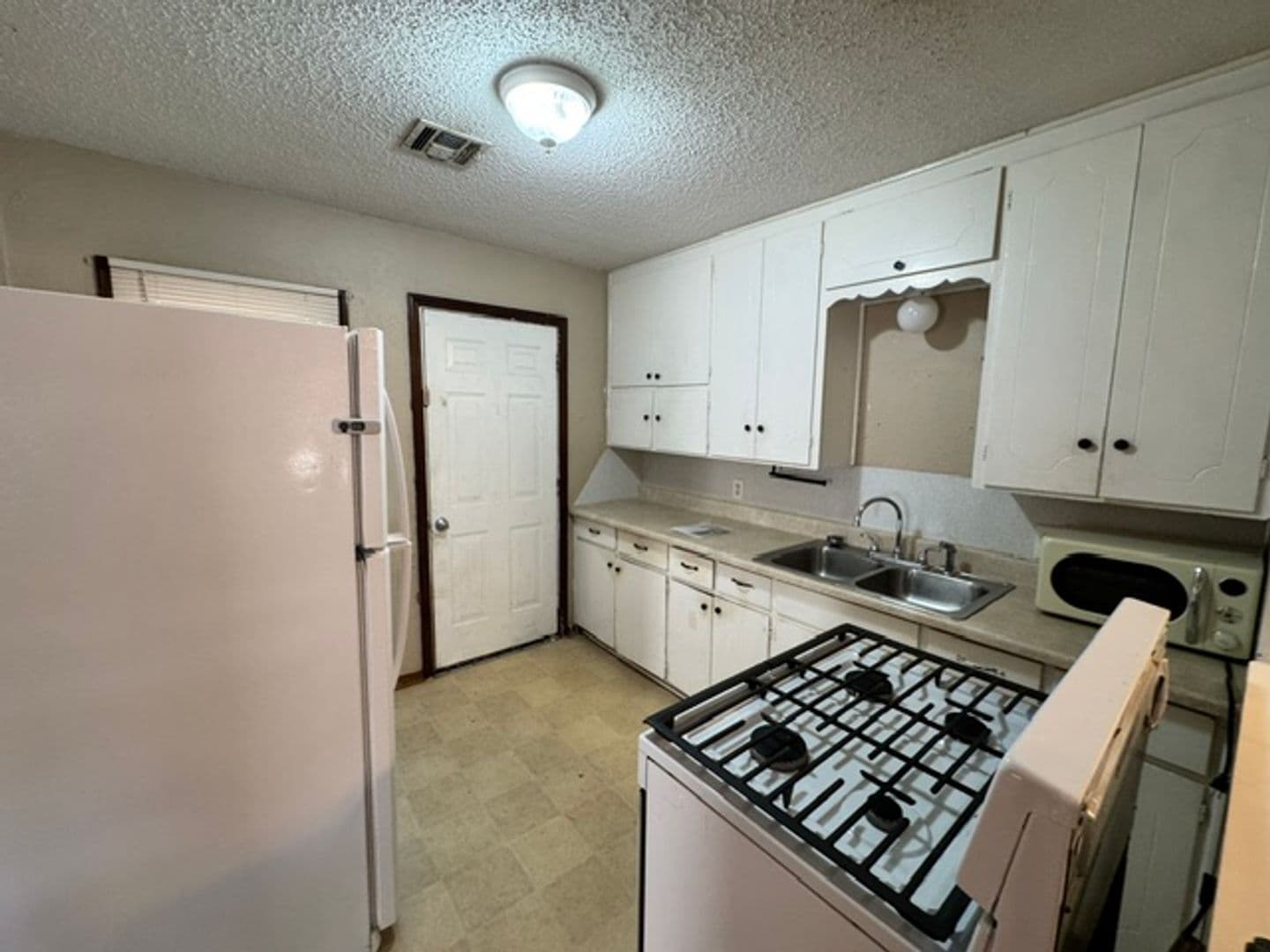 Oklahoma City House: 4131 Laverne