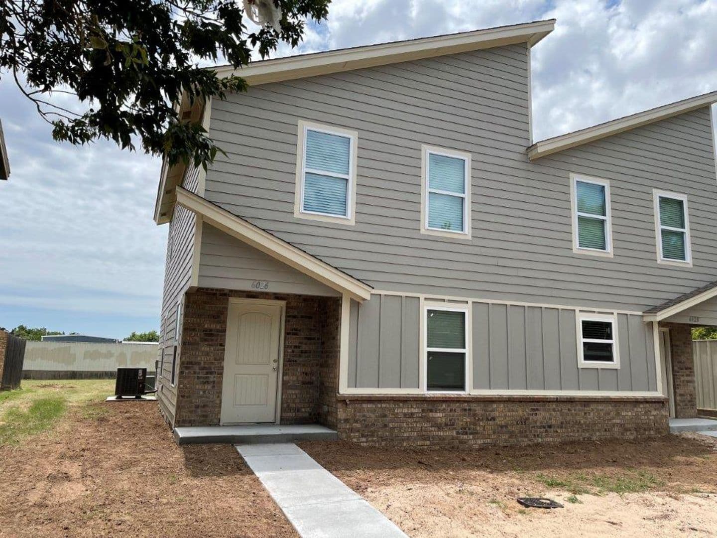 Warr Acres House: 6026 NW 53rd Terrace
