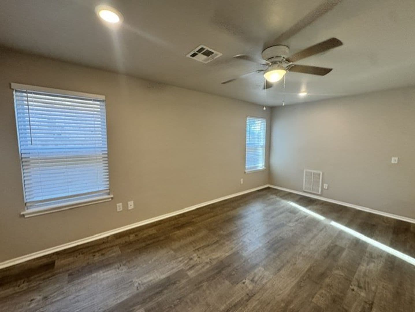 Warr Acres House: 6026 NW 53rd Terrace