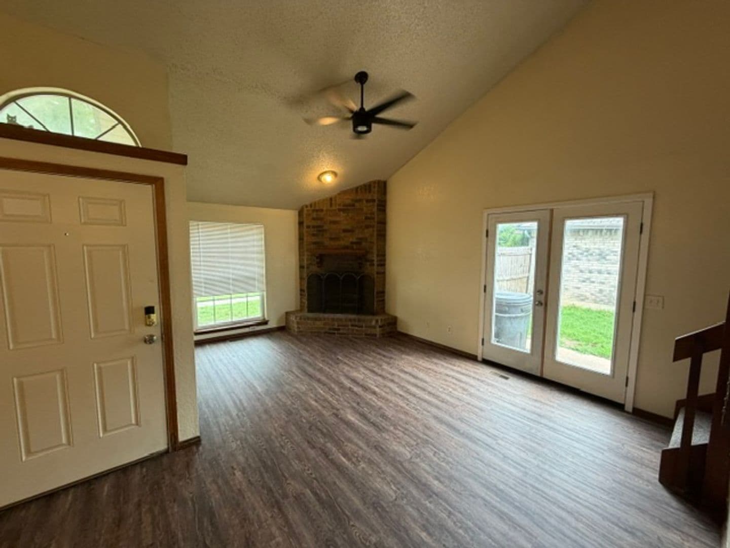 Moore House: 2124 Lonnie Lane