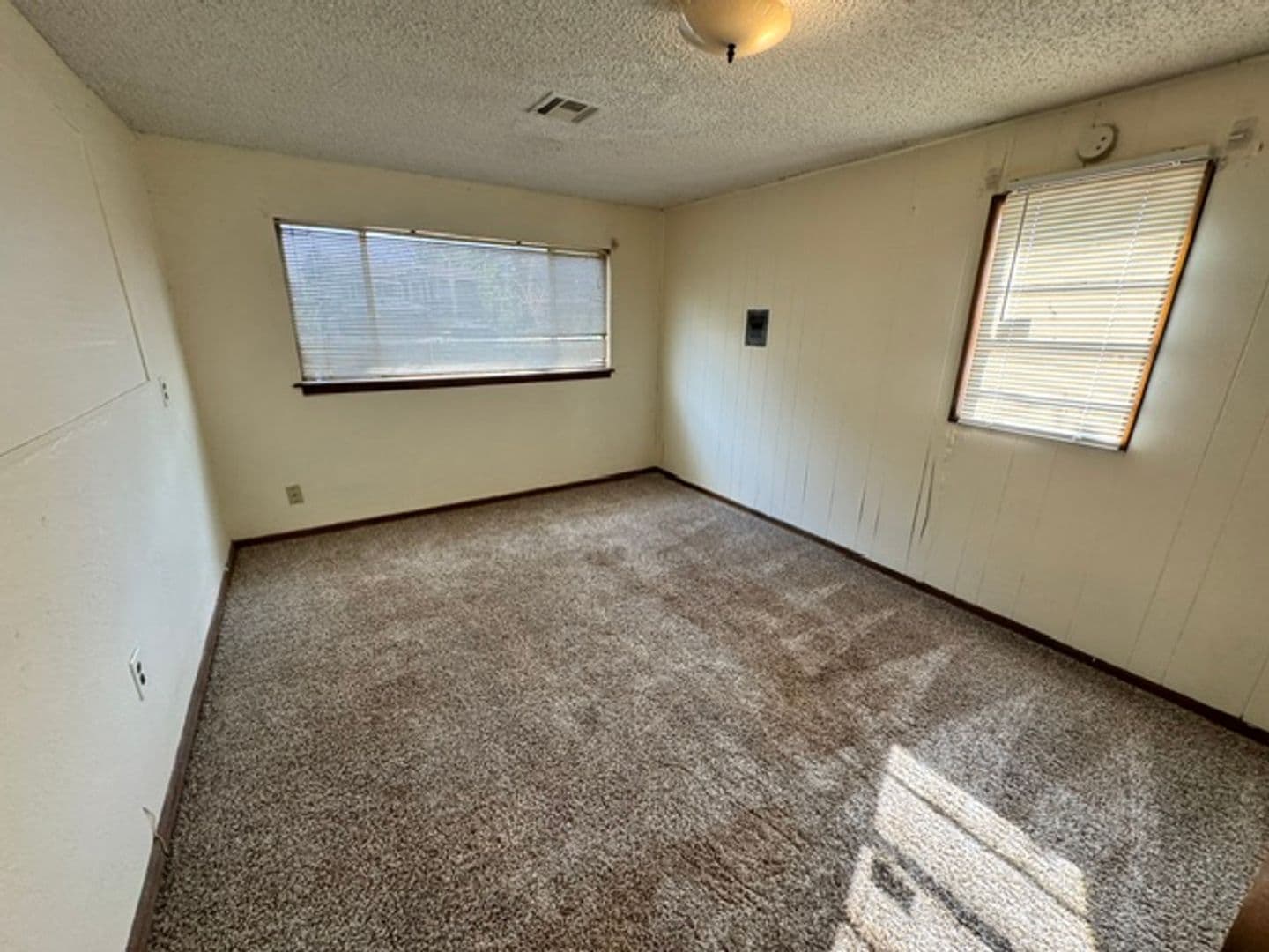 Oklahoma City House: 4131 Laverne