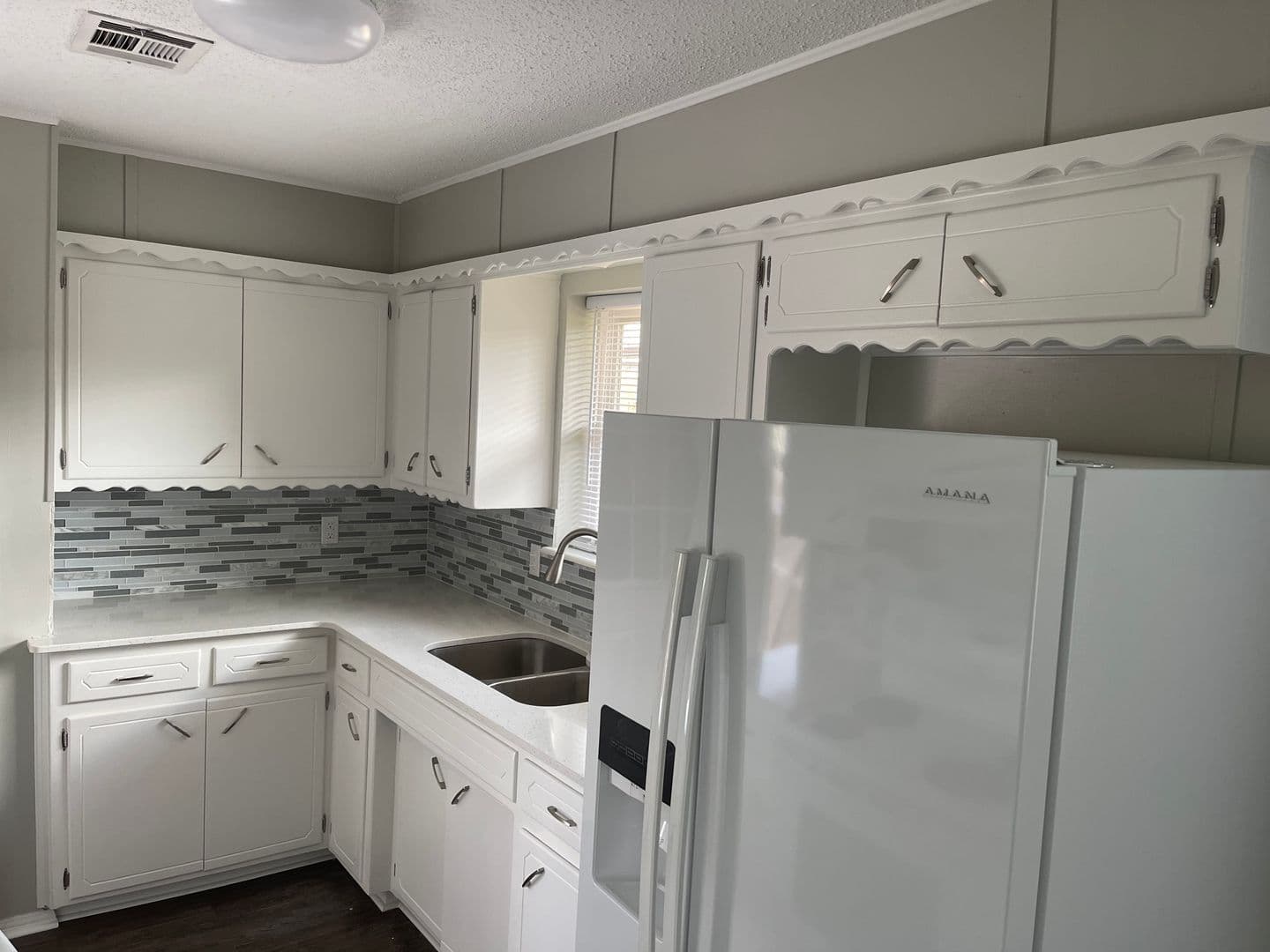 Yukon House: 1805 Janeen St.