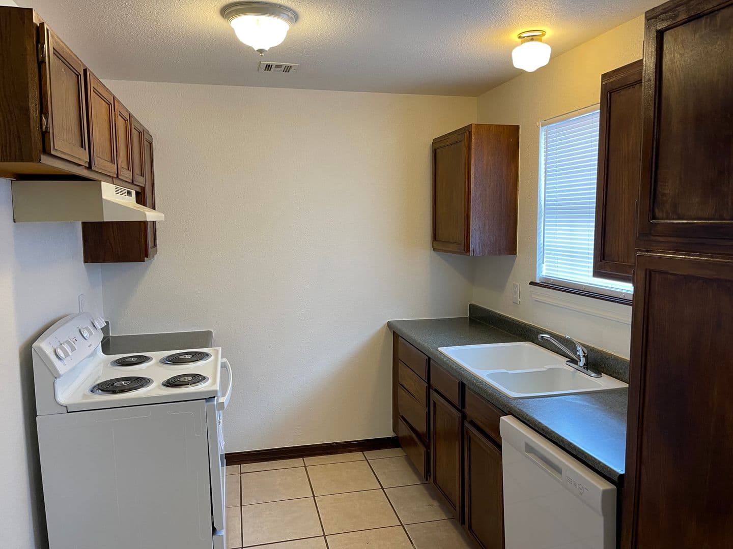 Blanchard House: 749 SW 13th