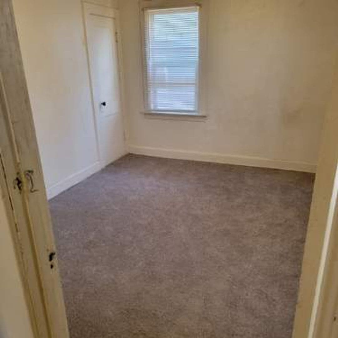 St. Louis House: 6337 Albertine Ave