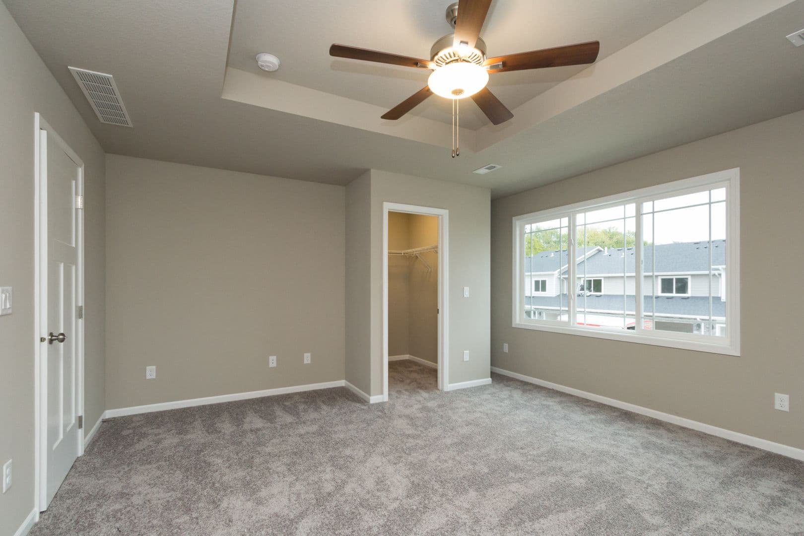 West Des Moines Apartment: 150 S. 26th St.