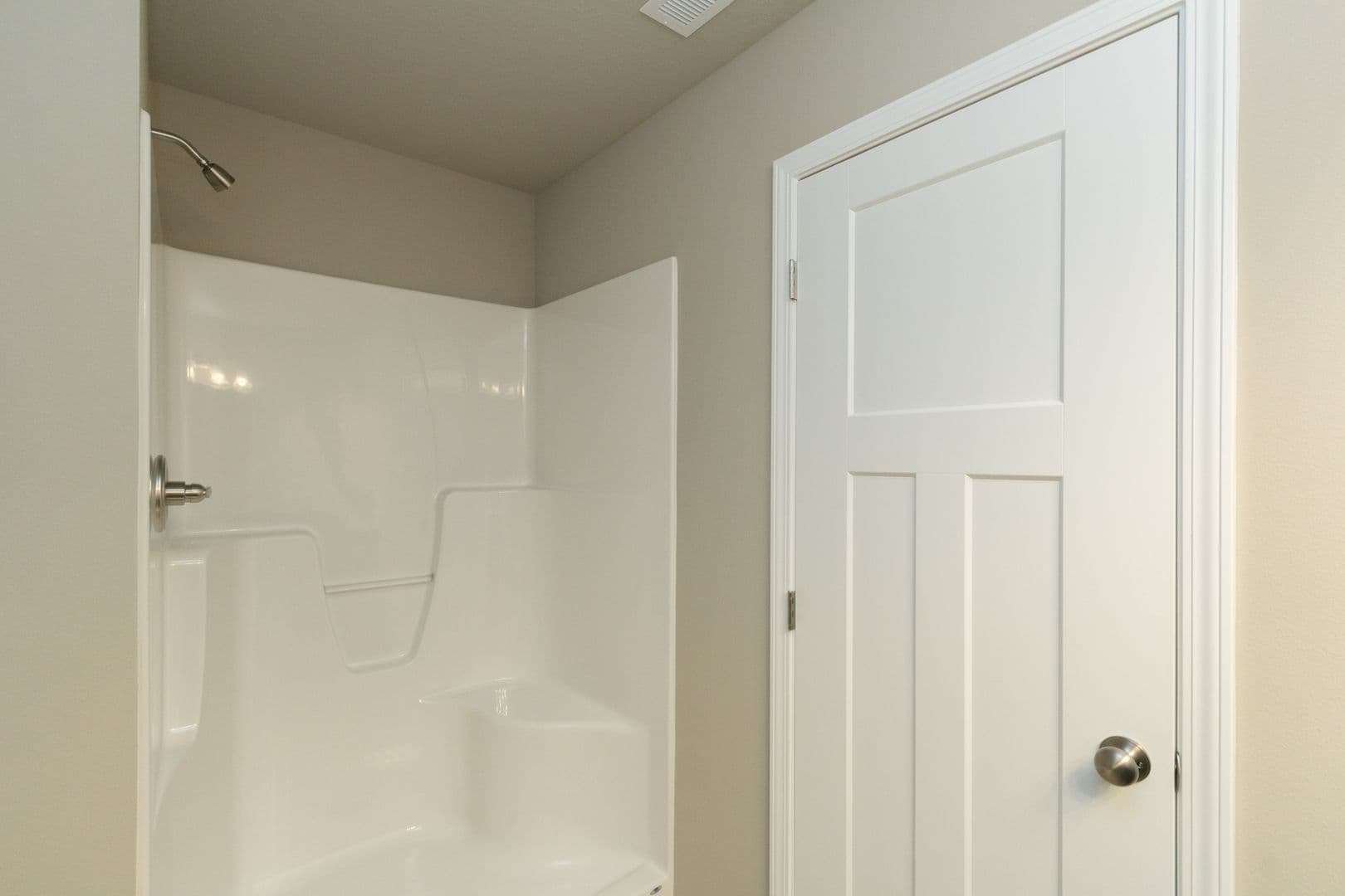West Des Moines Apartment: 150 S. 26th St.