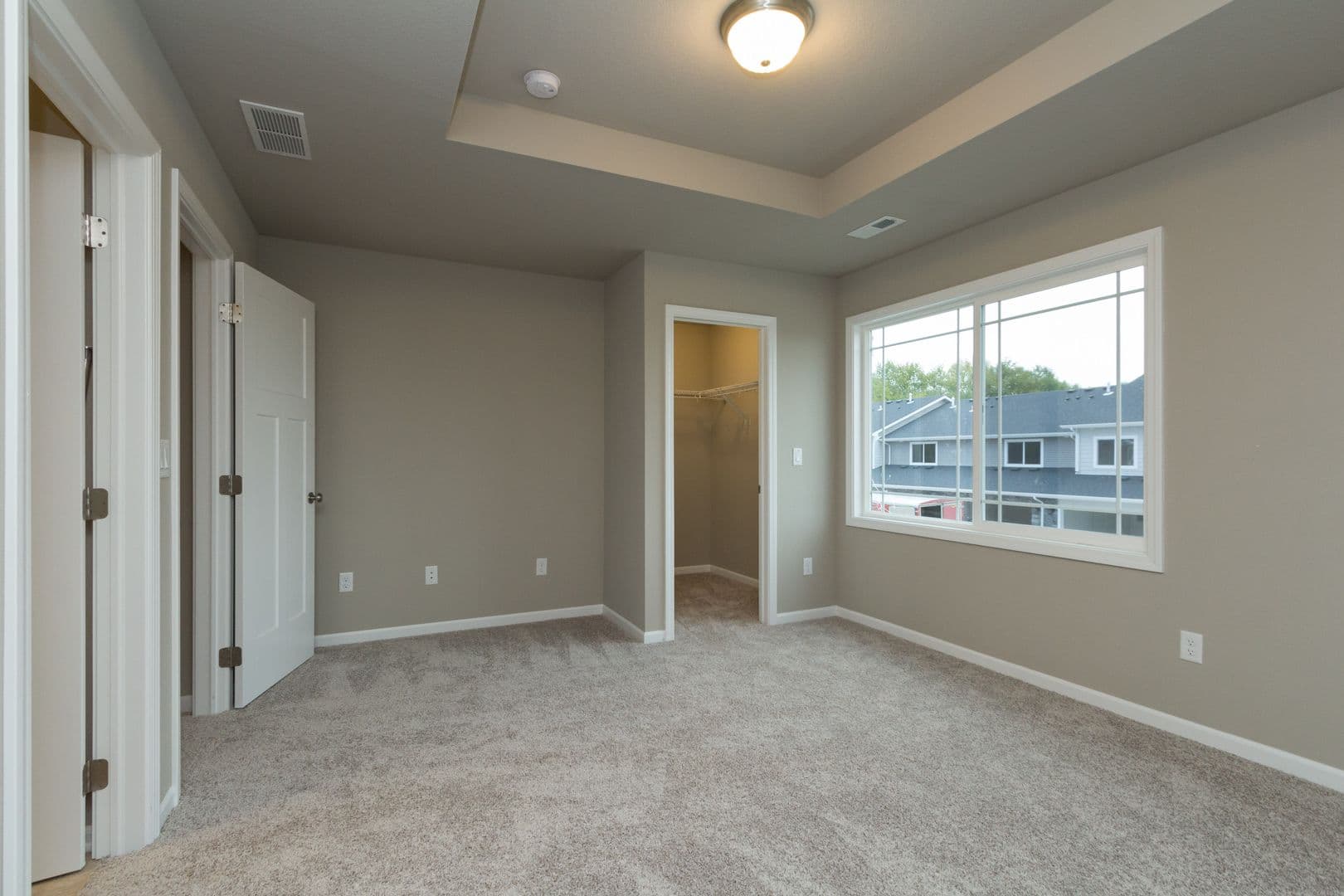 West Des Moines Apartment: 150 S. 26th St.