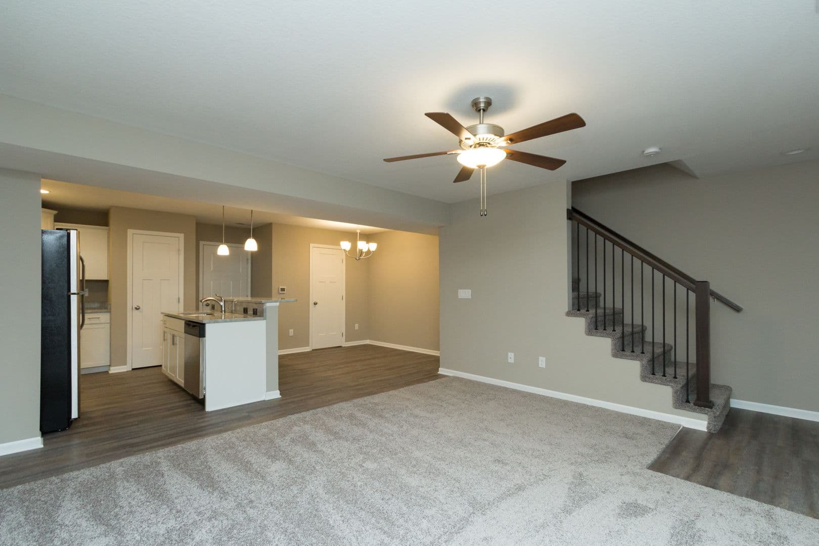 West Des Moines Apartment: 150 S. 26th St.