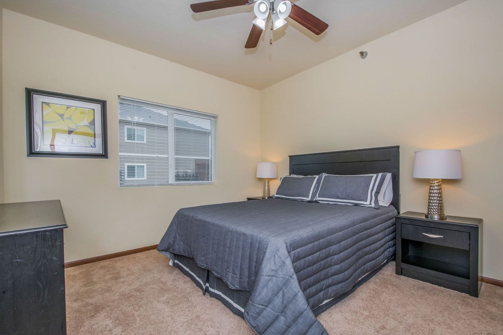 Des Moines Apartment: 5801 SE 24th St