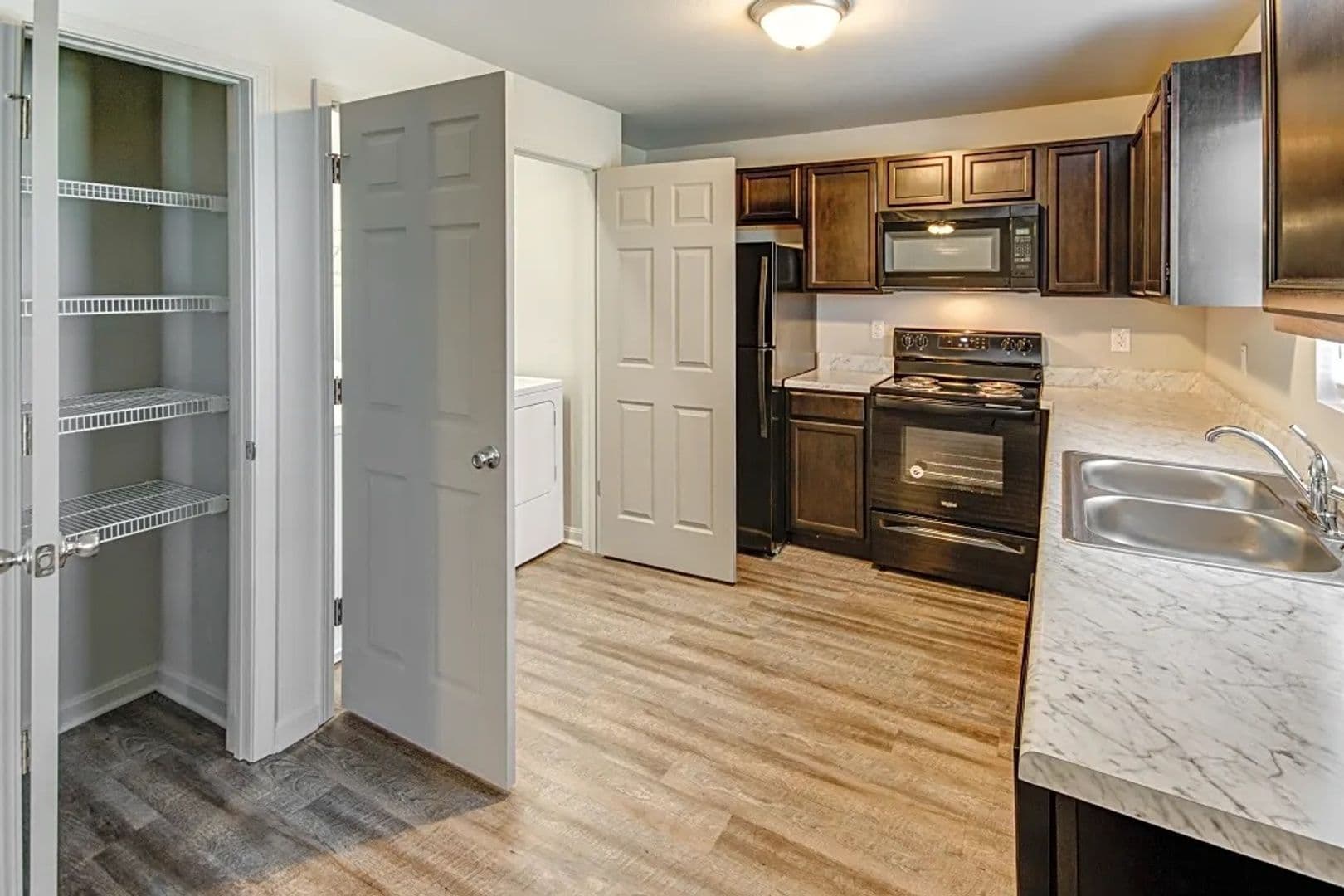 Princeton Apartment: 220 W. Garfield Ave