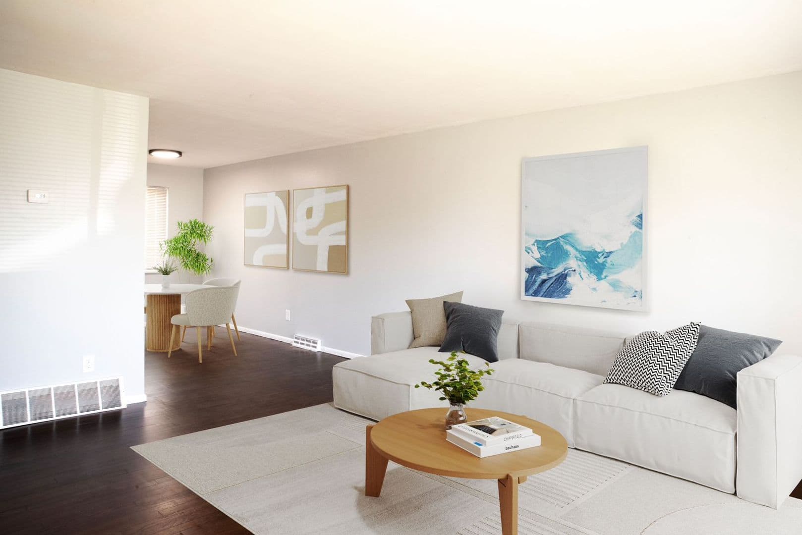 Columbus Apartment: 4312 Westport Road