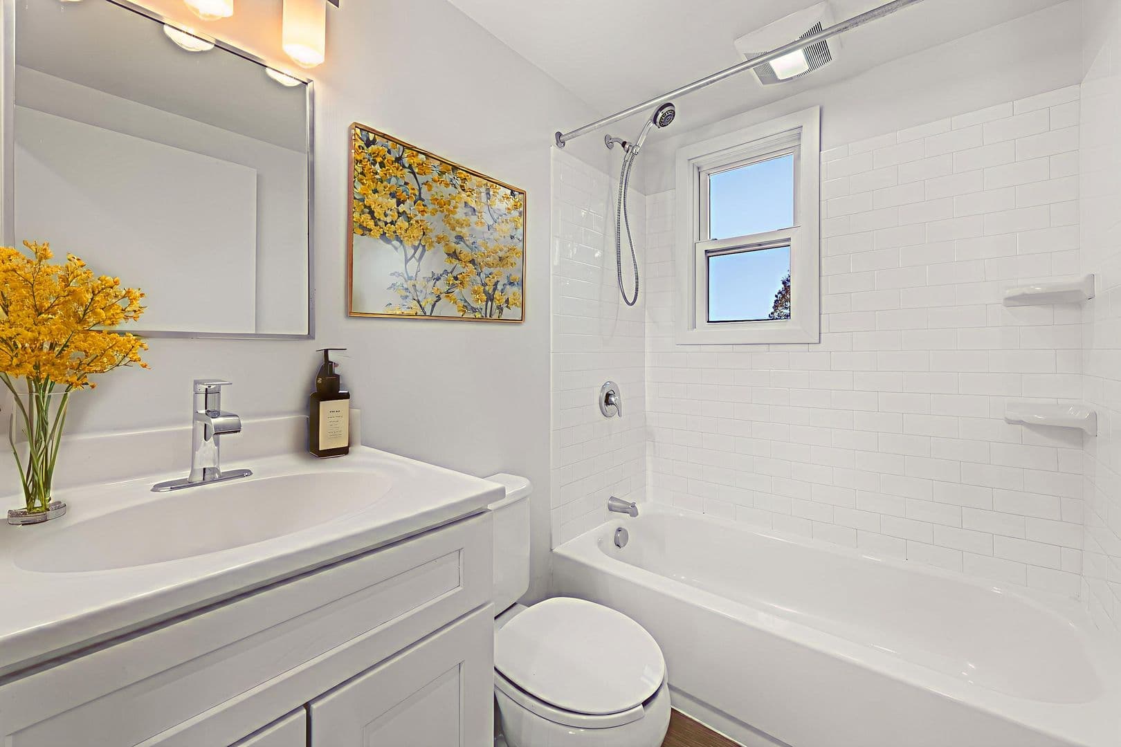 Norwalk Apartment: 41 Wolfpit Ave
