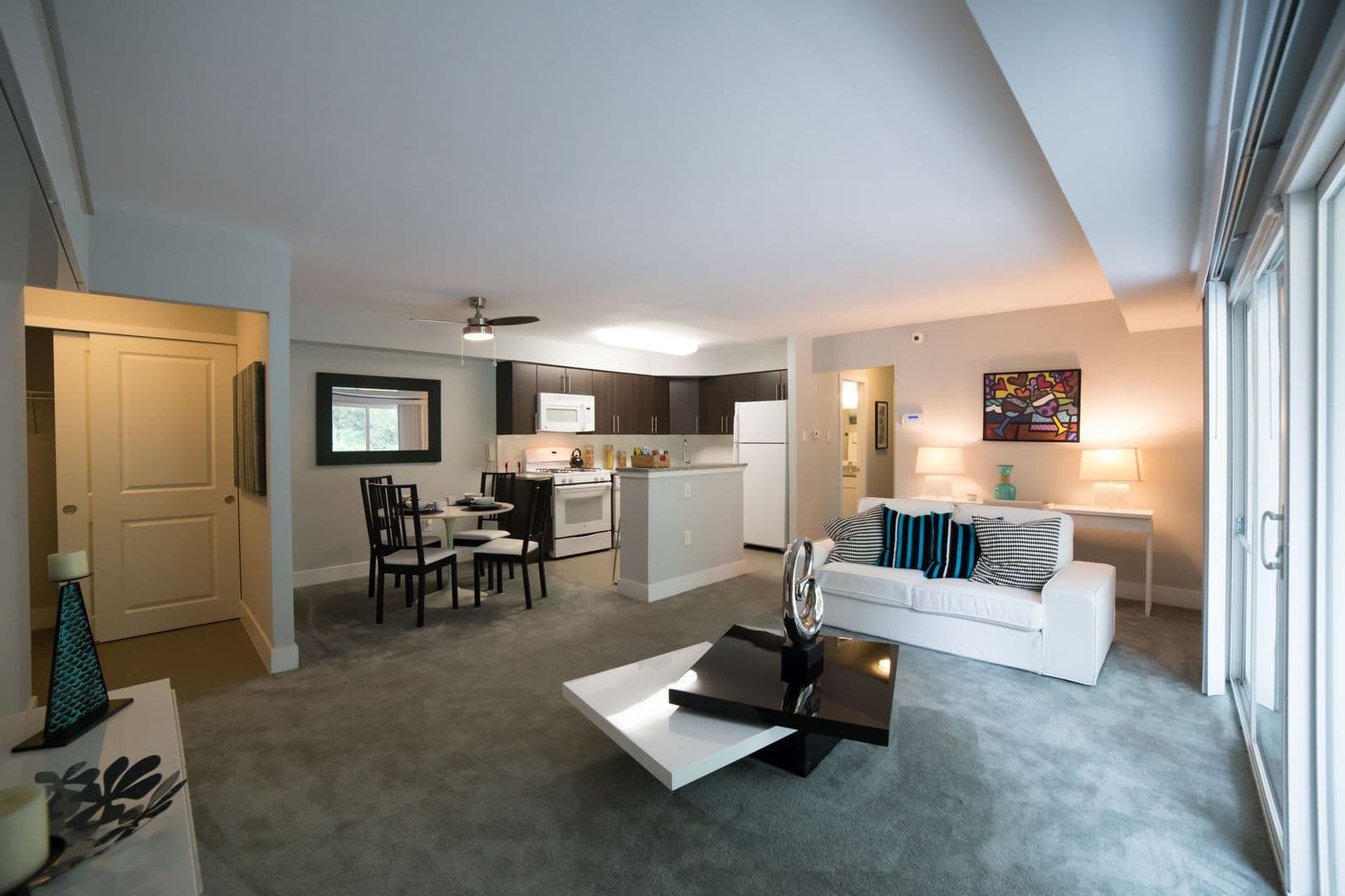 Claymont Apartment: 1000 Cedartree Ln