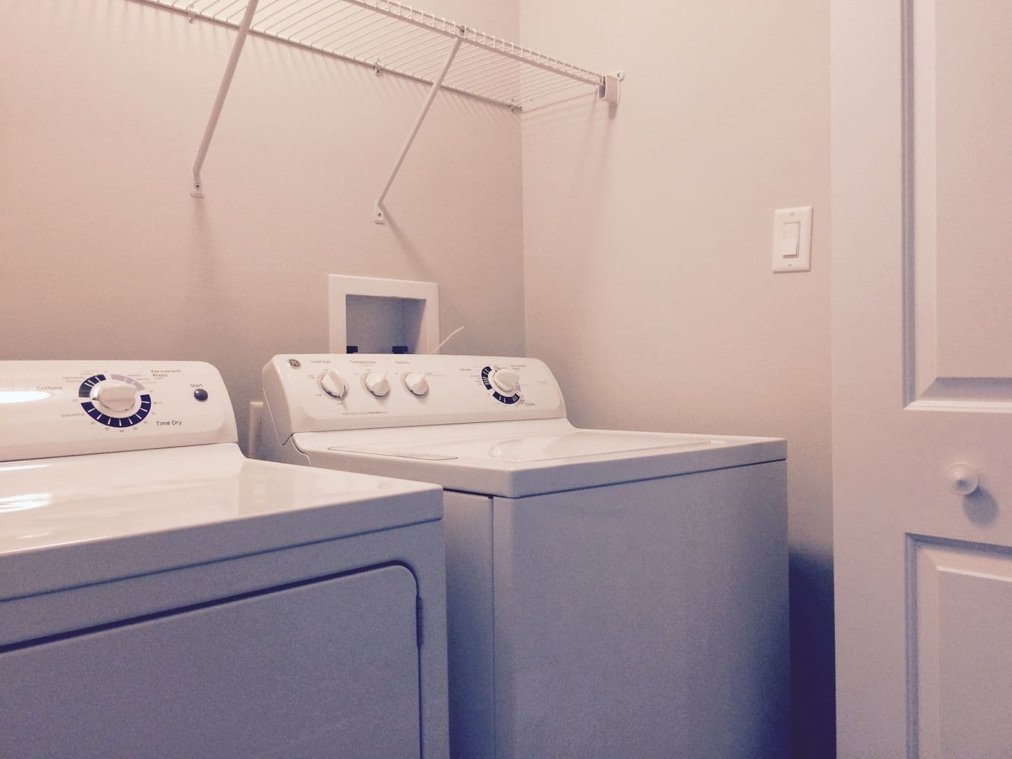 Claymont Apartment: 1000 Cedartree Ln