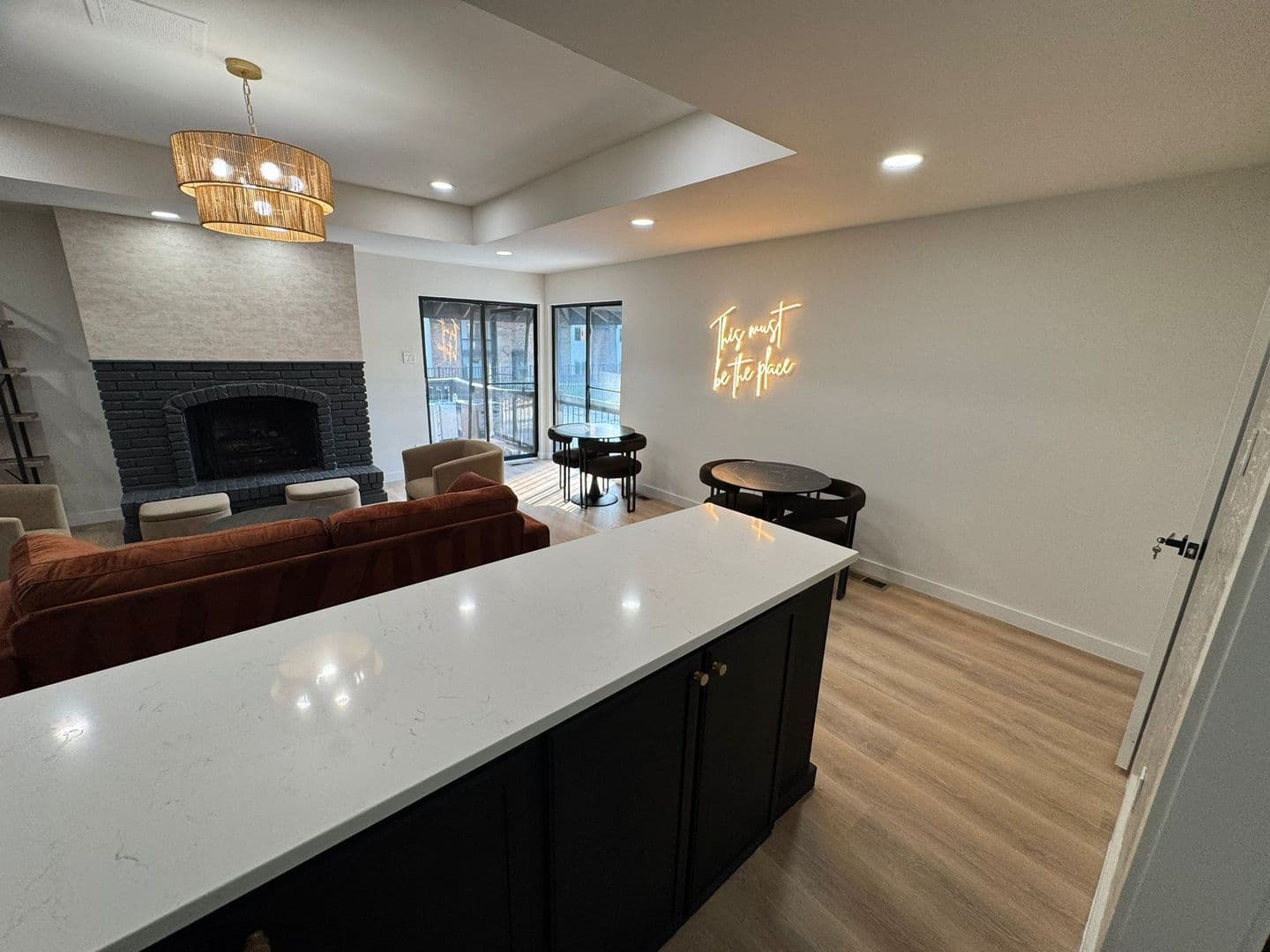 Hazelwood Apartment: 240 Chapel Ridge Dr.
