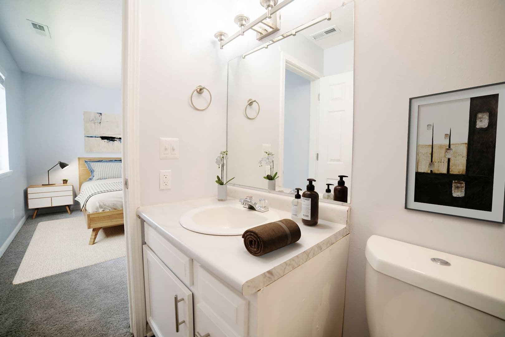 Indianapolis Apartment: 3035 W 39th St