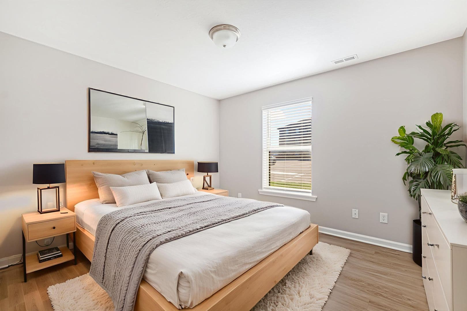 New Albany Apartment: 4719 Grantline Rd