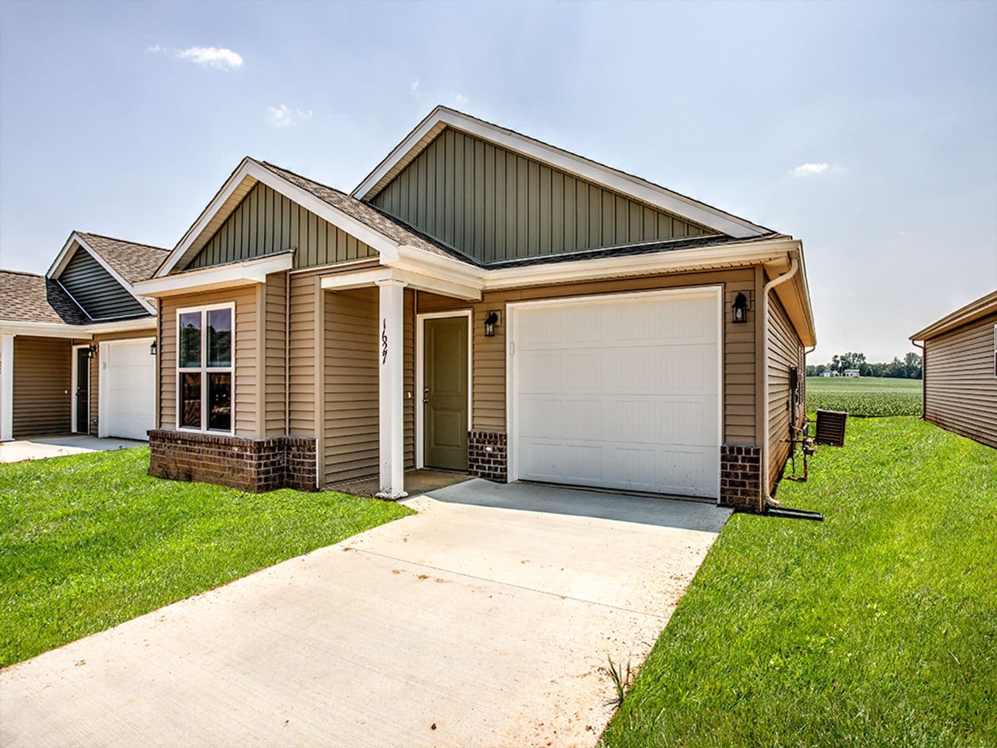 Princeton Townhome: 1651 West Tulip Blossom