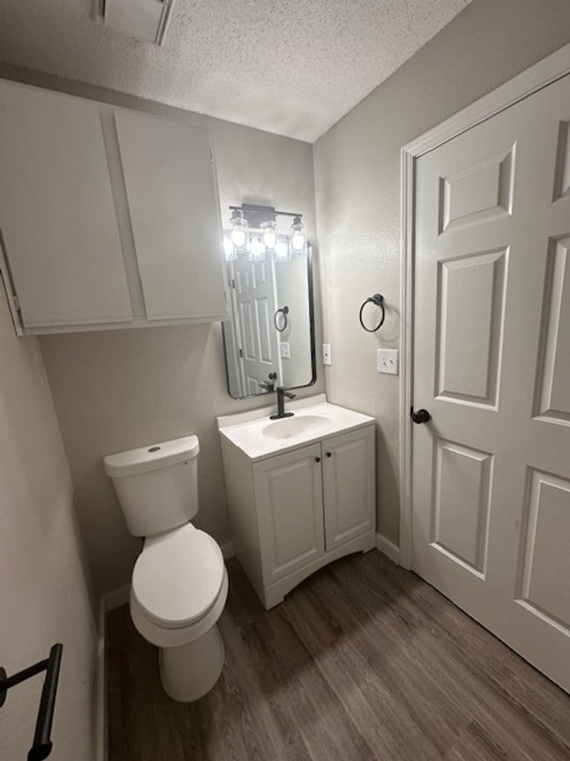 Robinsonville Apartment: 2634 E Lake Boulevard