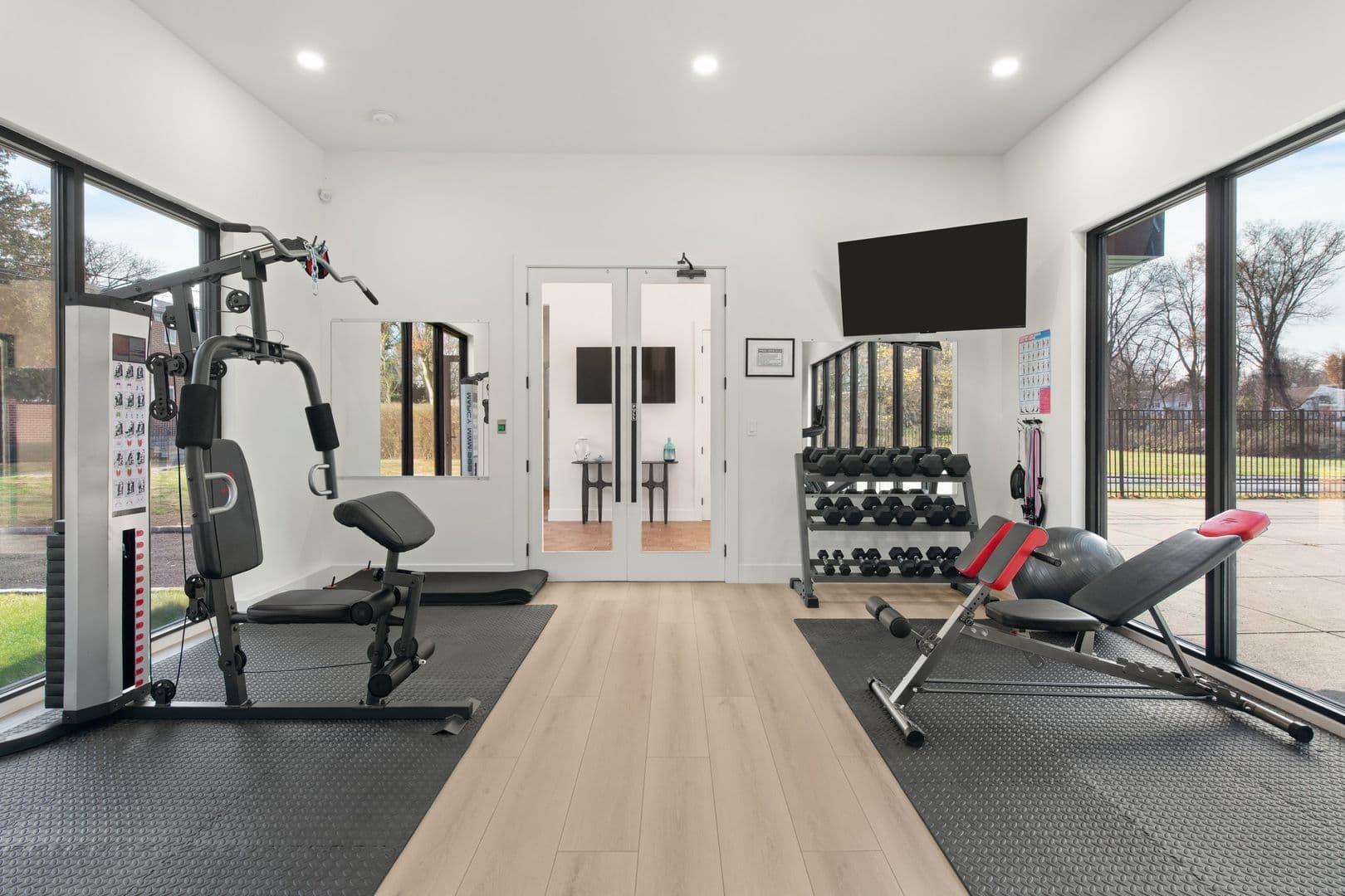 Norwalk Apartment: 41 Wolfpit Ave