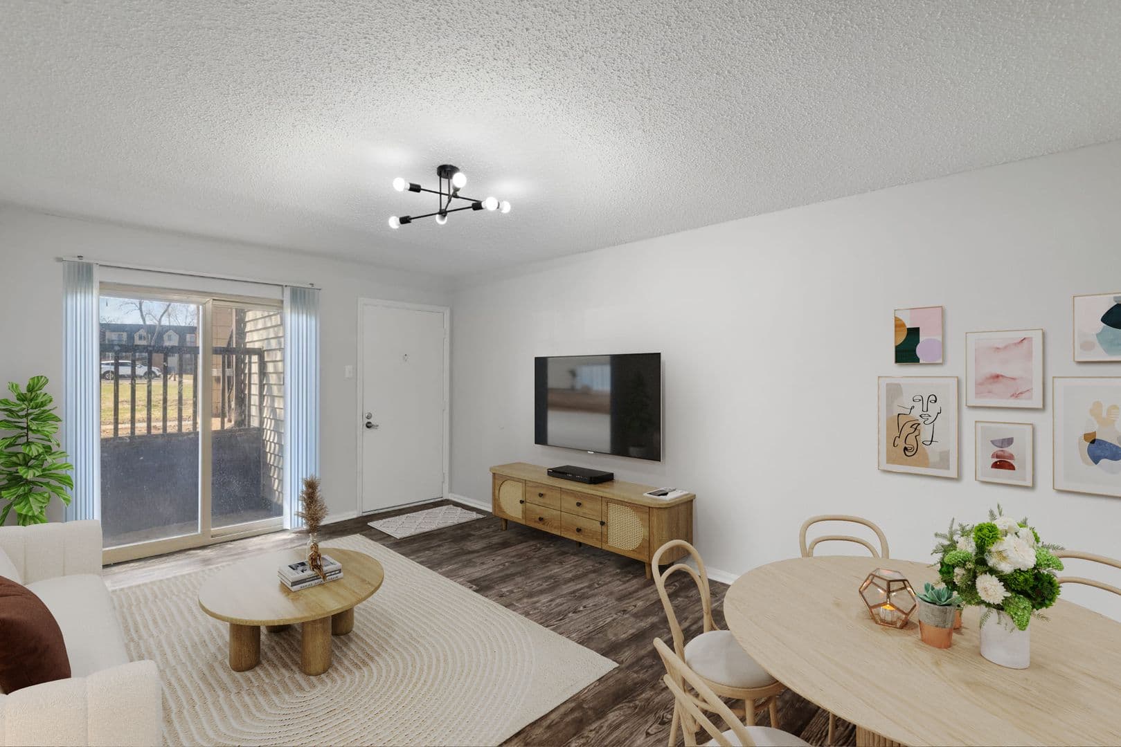 Hazelwood Apartment: 240 Chapel Ridge Dr.