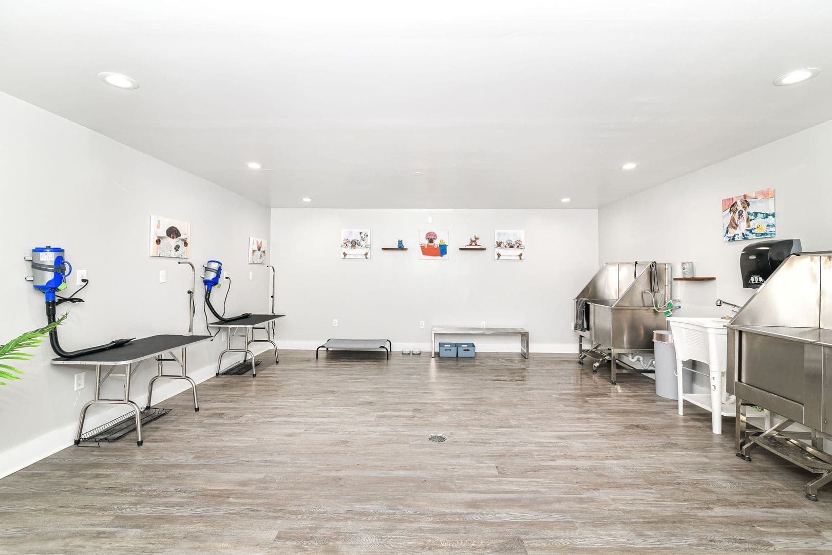 Indianapolis Apartment: 6800 Brendan Way W. Drive