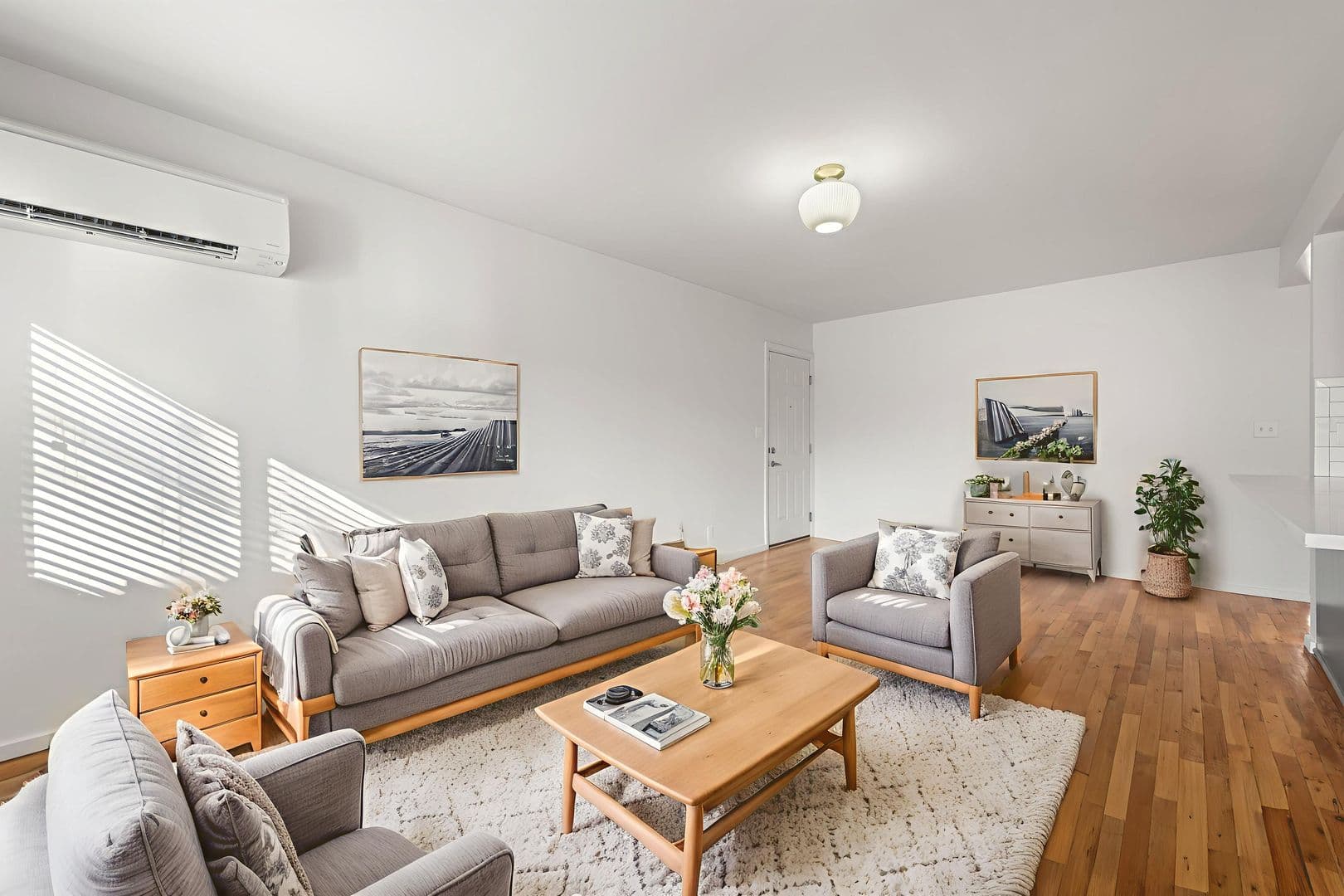 Norwalk Apartment: 41 Wolfpit Ave