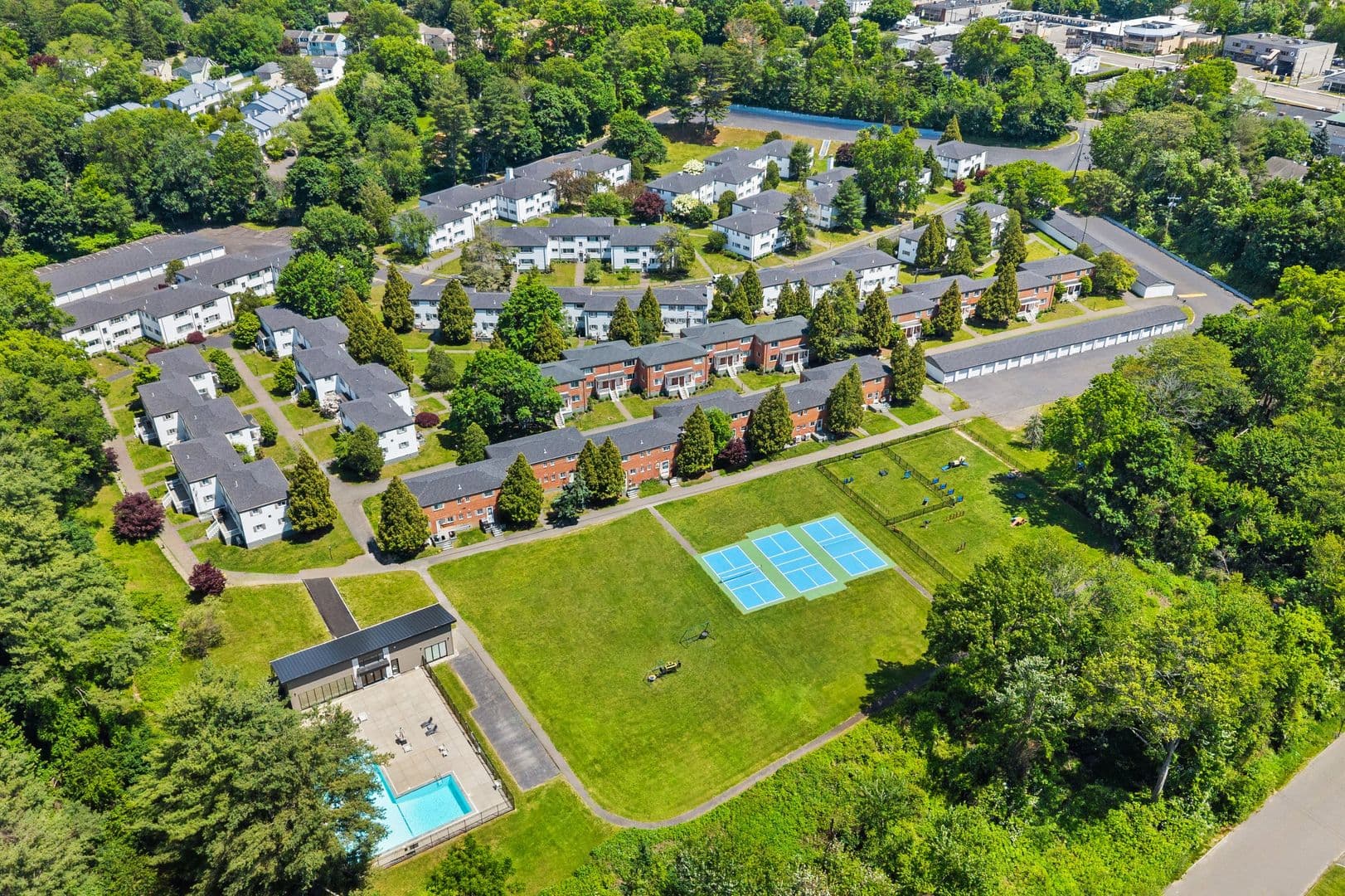 Norwalk Apartment: 41 Wolfpit Ave