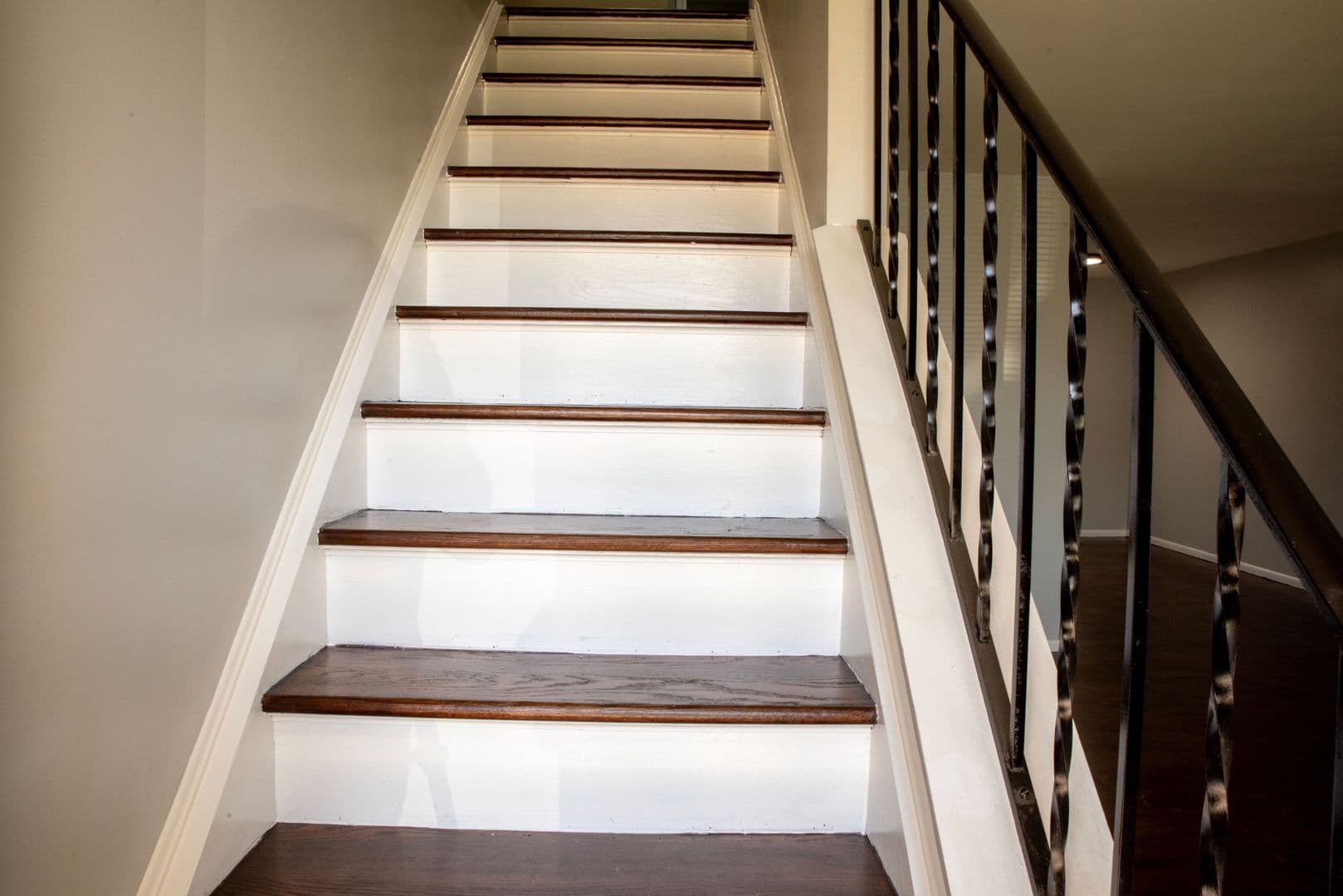 Columbus Apartment: 4312 Westport Road