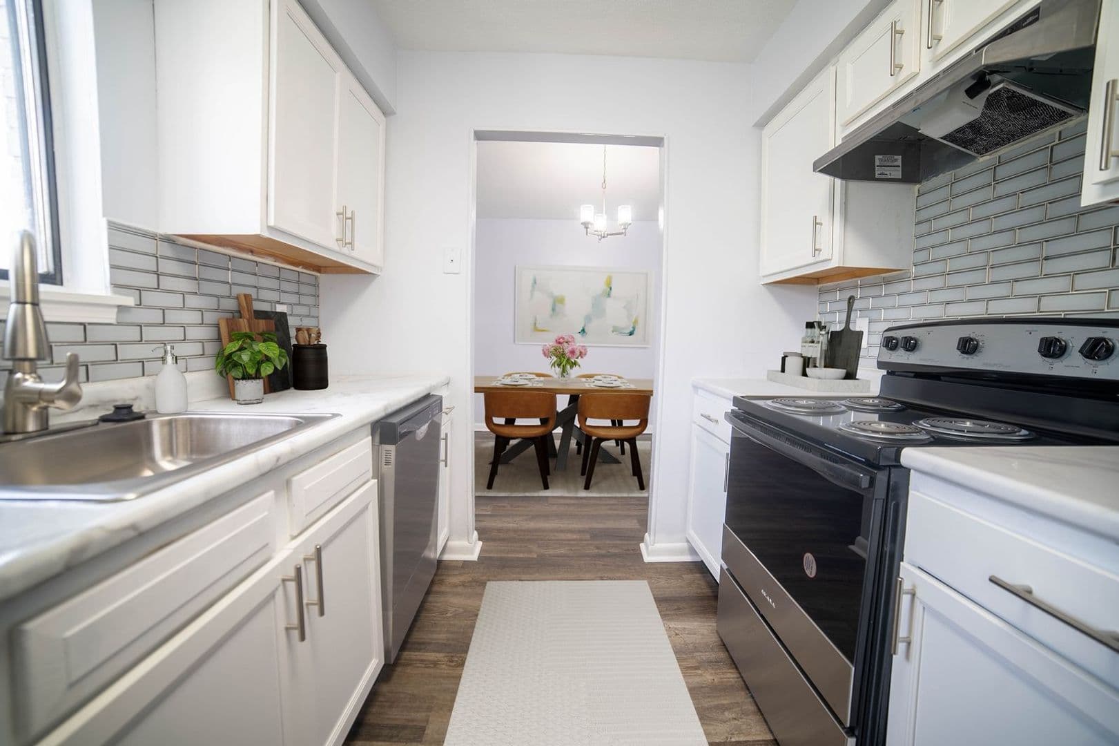 Indianapolis Apartment: 3035 W 39th St