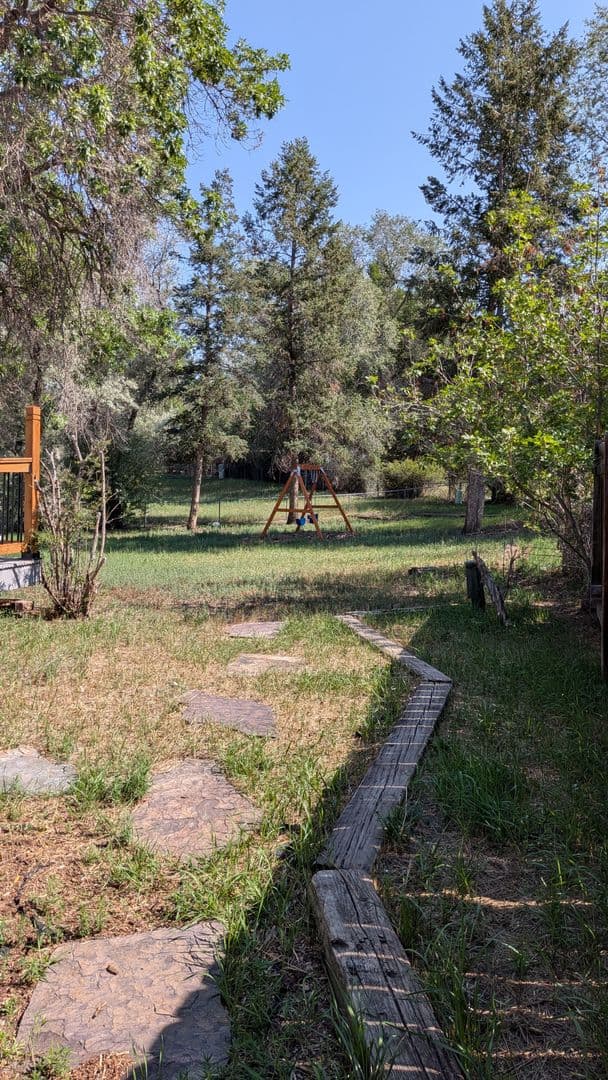 Colorado Springs House: 4050 Hollow Rd.
