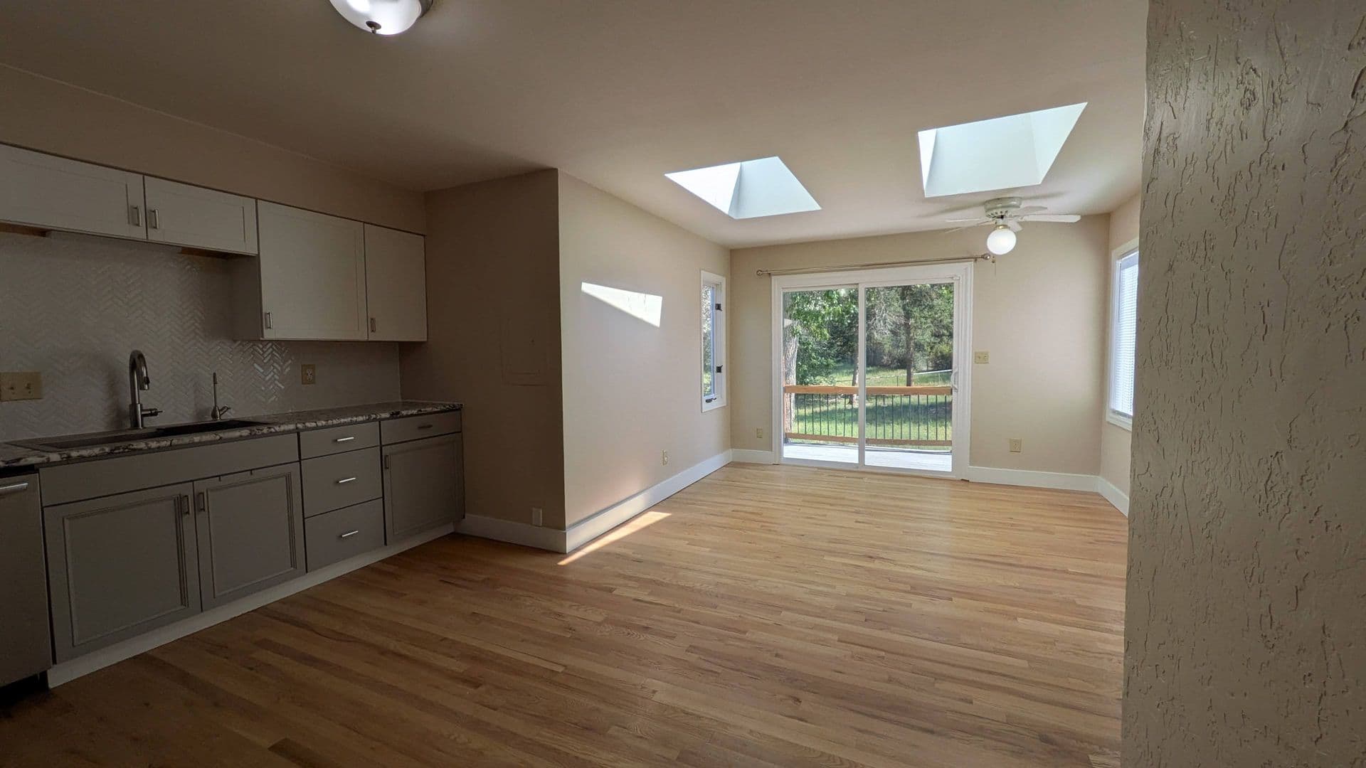 Colorado Springs House: 4050 Hollow Rd.
