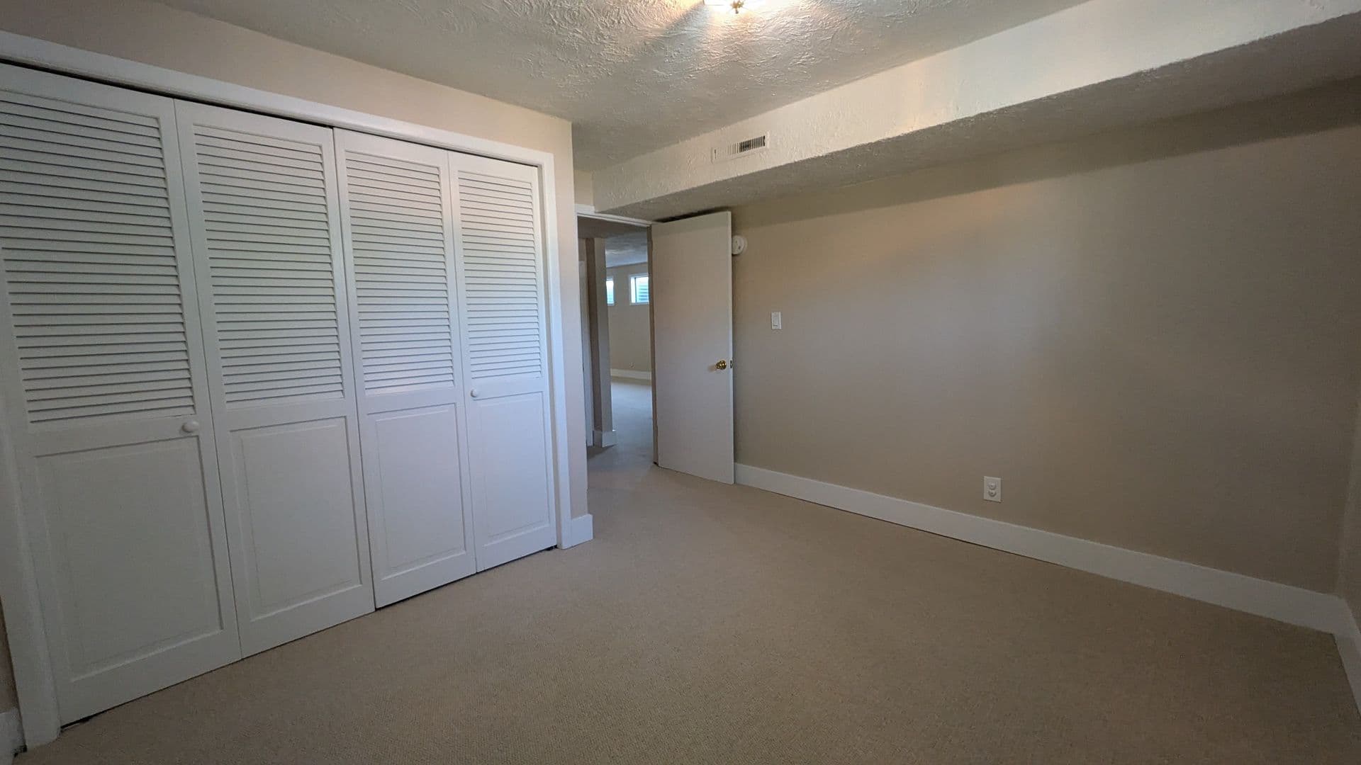 Colorado Springs House: 4050 Hollow Rd.