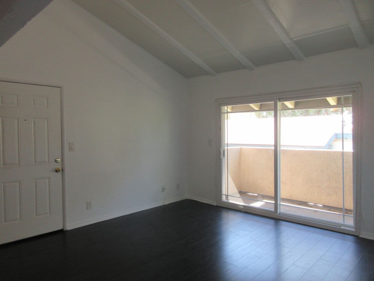 Granada Hills House: 10636 Woodley Avenue #34