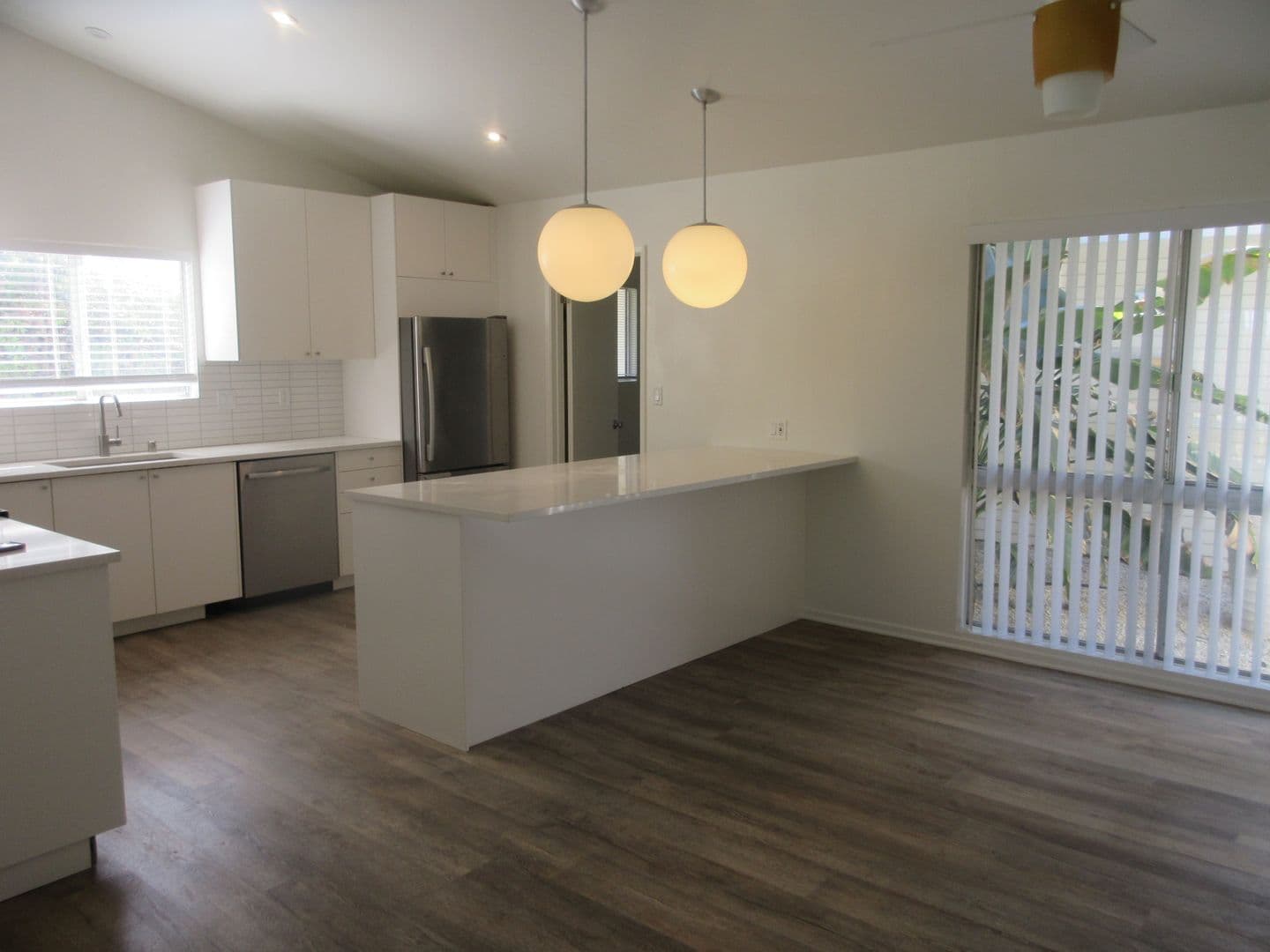 Woodland Hills House: 24300 Hatteras Street