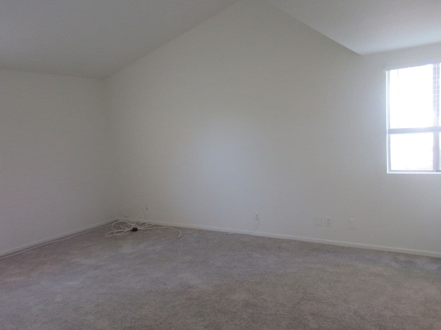 Woodland Hills House: 24300 Hatteras Street