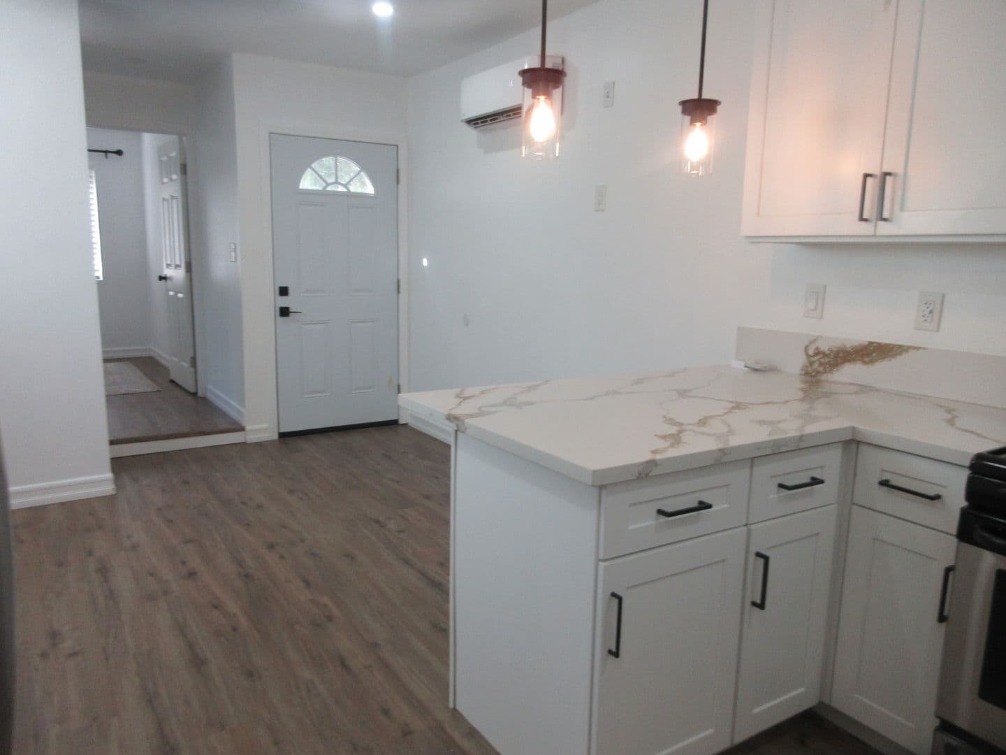 Sylmar House: 13343 Herron  St.