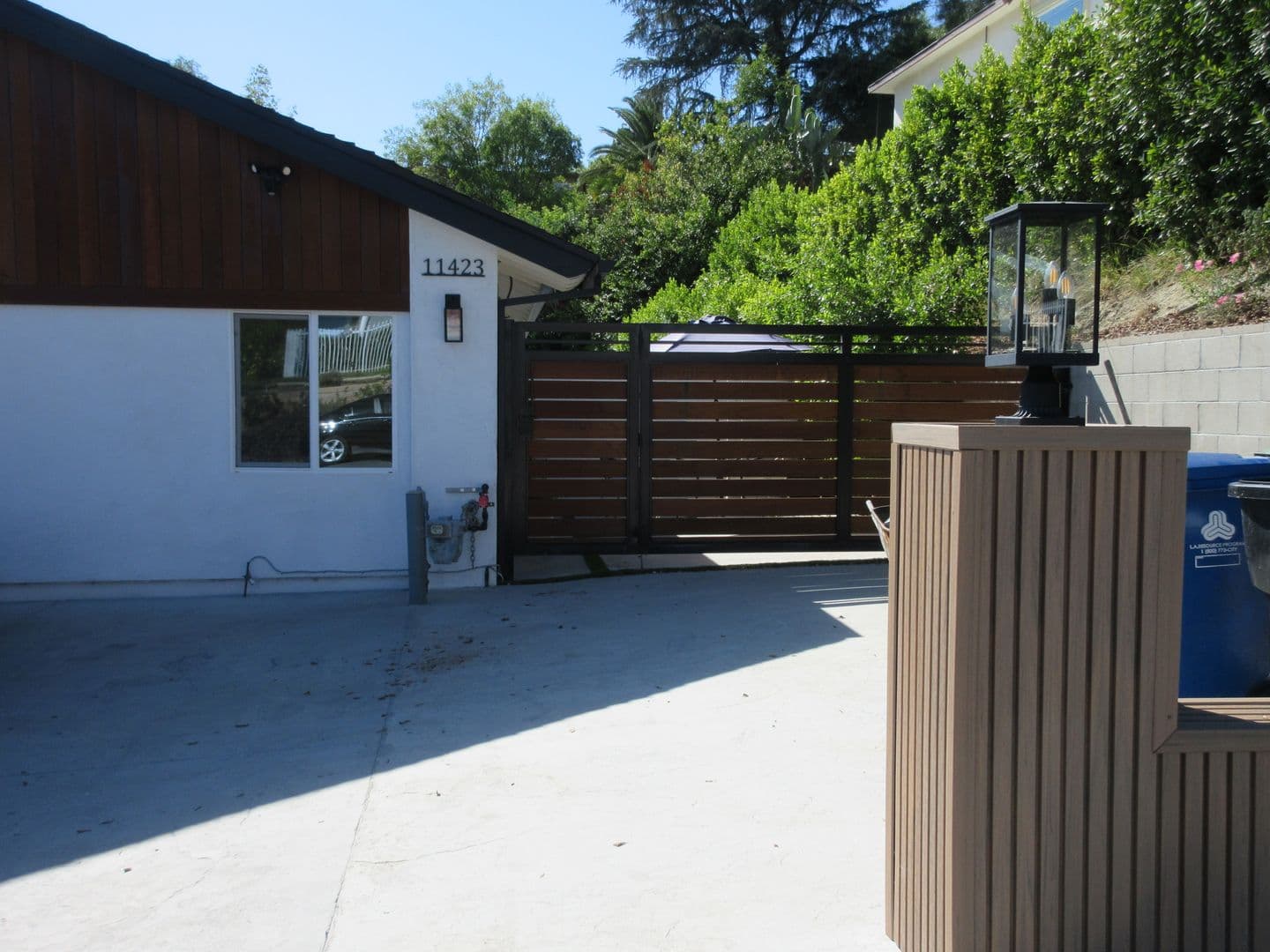 Porter Ranch House: 11423 Amigo Avenue