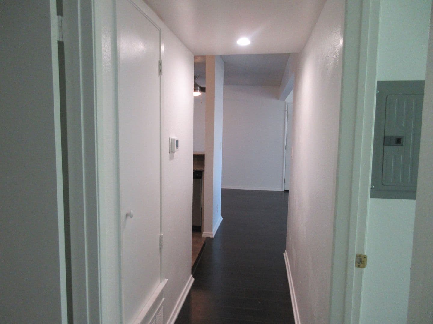 Granada Hills House: 10636 Woodley Avenue #34