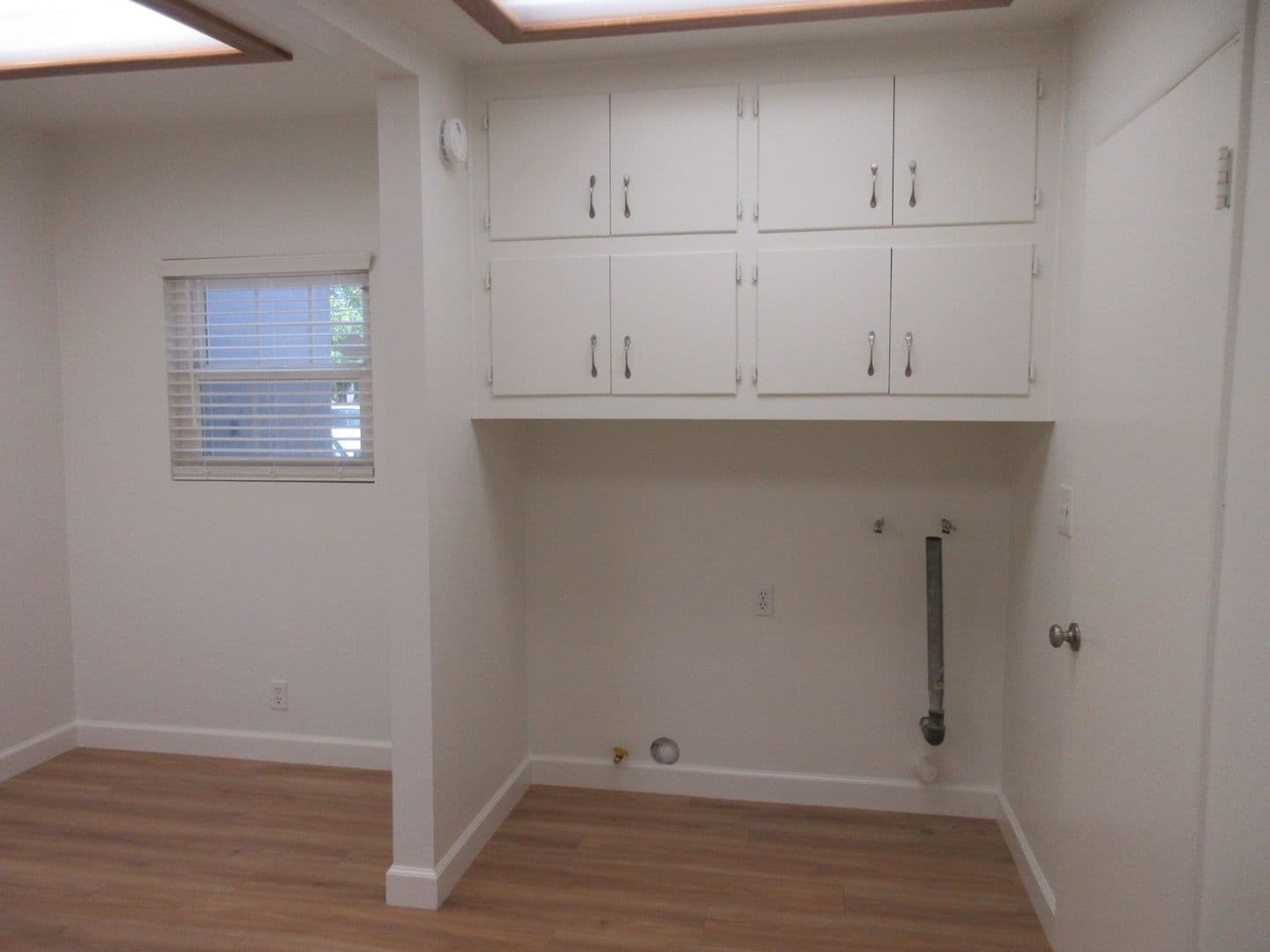 Granada Hills House: 10818 Paso Robles Avenue