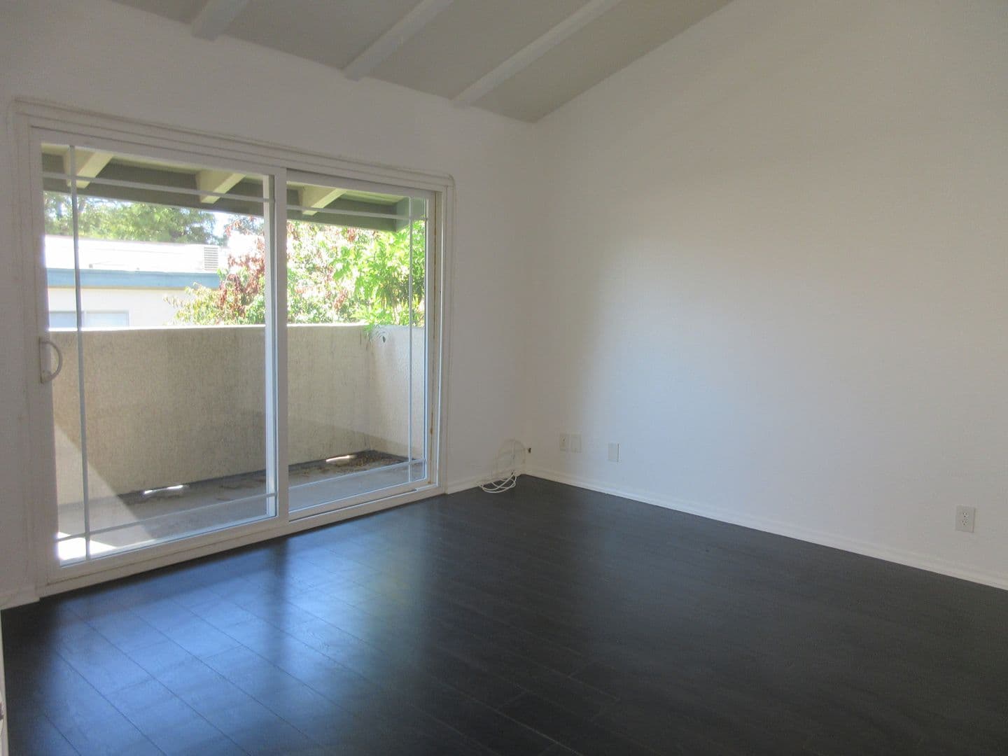 Granada Hills House: 10636 Woodley Avenue #34