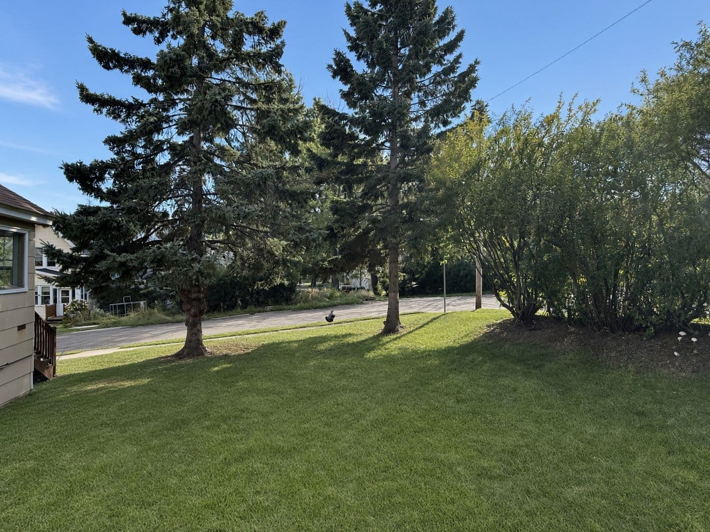 Duluth Apartment: 2821 Wicklow Street
