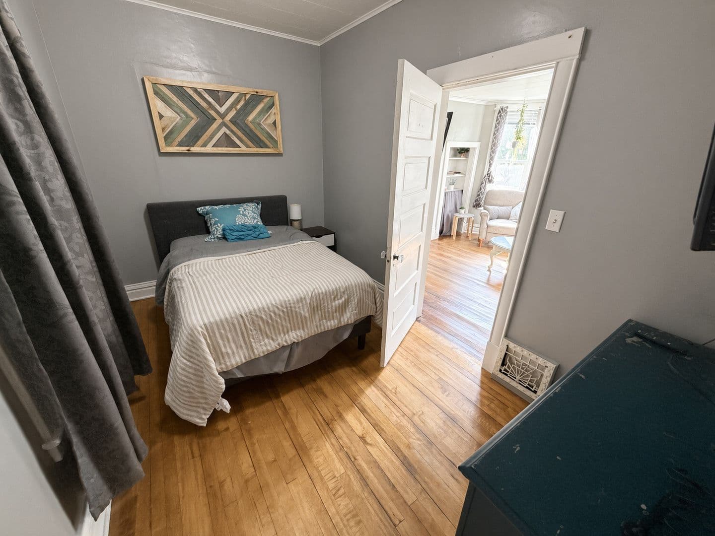 Duluth Apartment: 2821 Wicklow Street