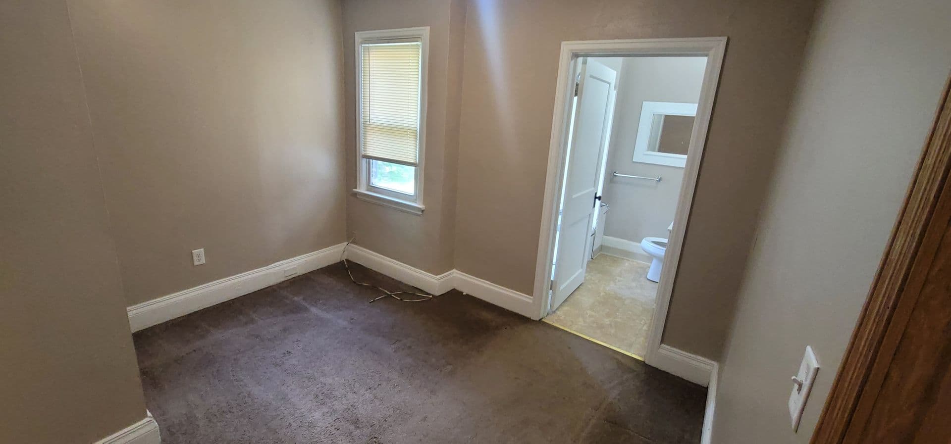 Duluth House: 1415 East 3rd Street