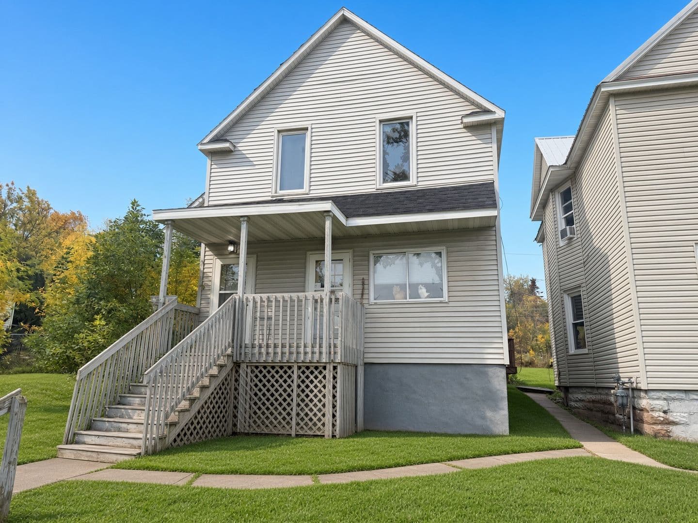 Duluth Apartment: 2955 Exeter St