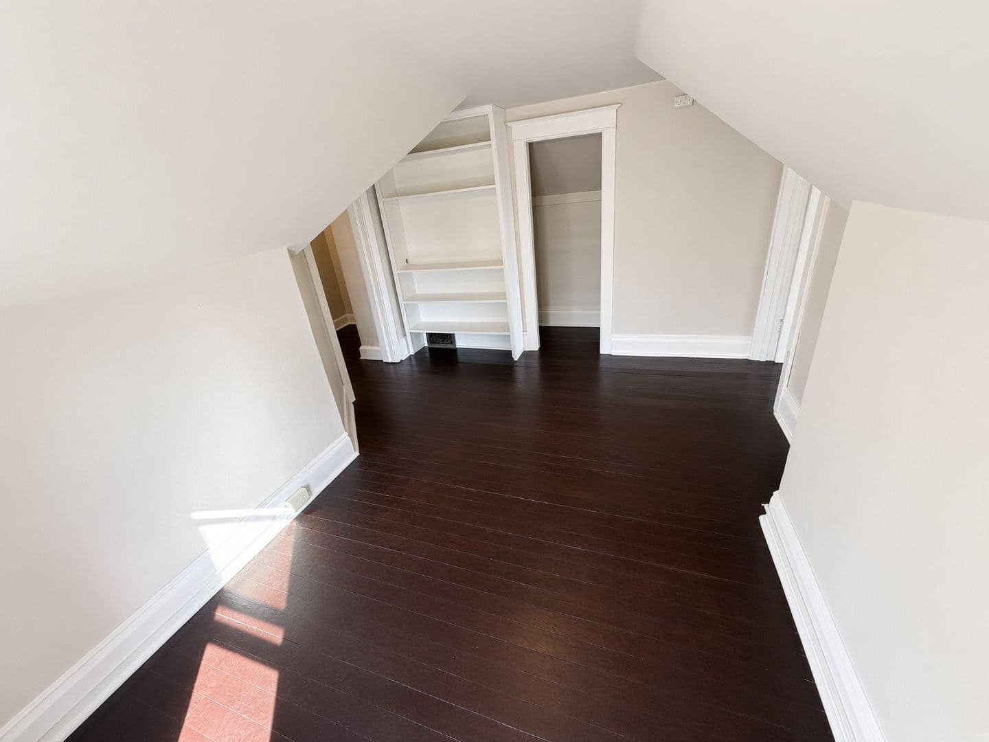 Duluth Apartment: 2821 Wicklow Street