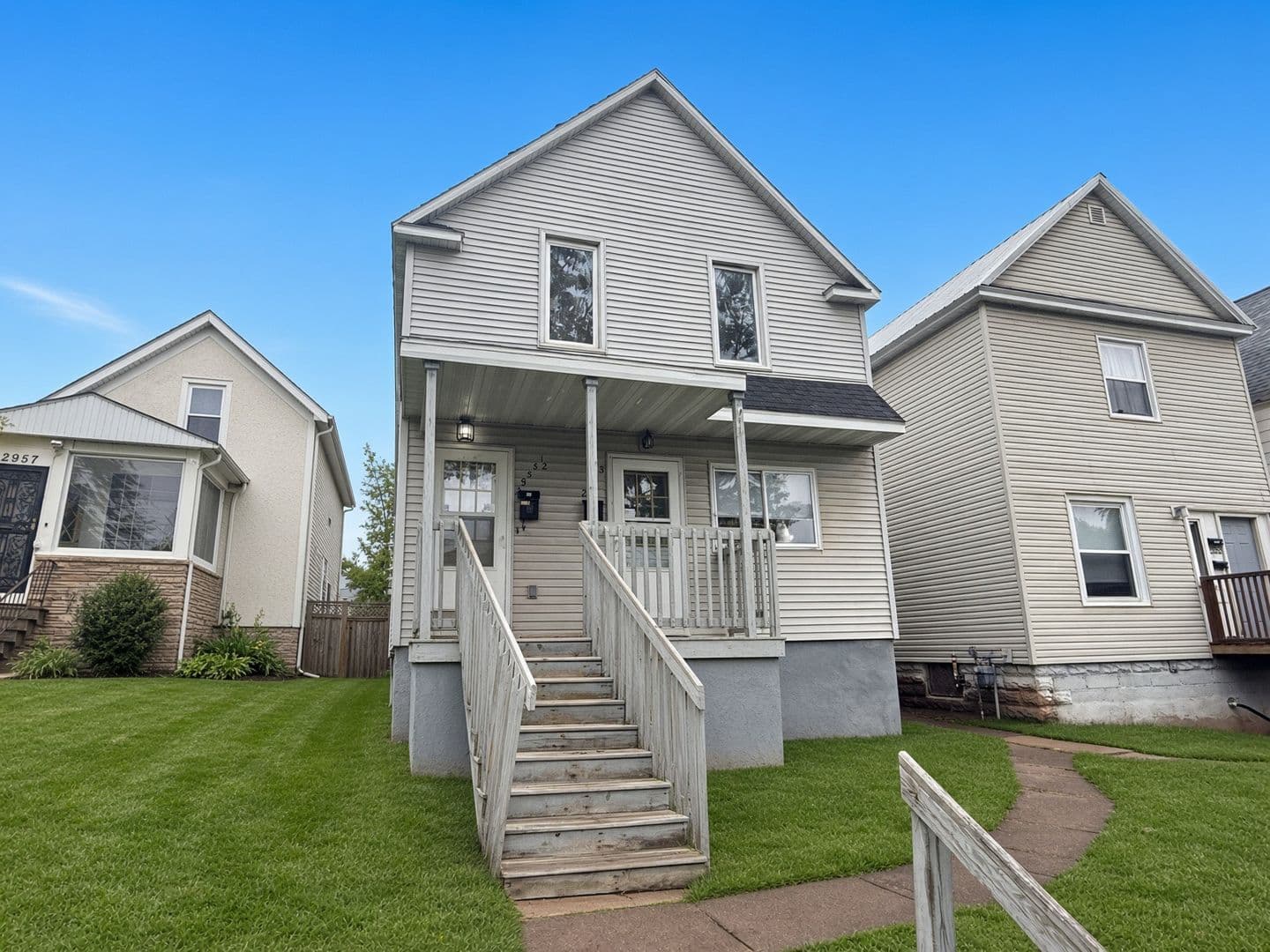 Duluth Apartment: 2955 Exeter St