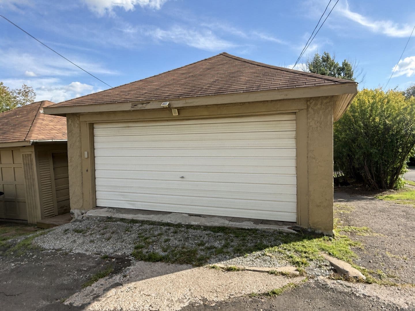 Duluth Apartment: 2821 Wicklow Street